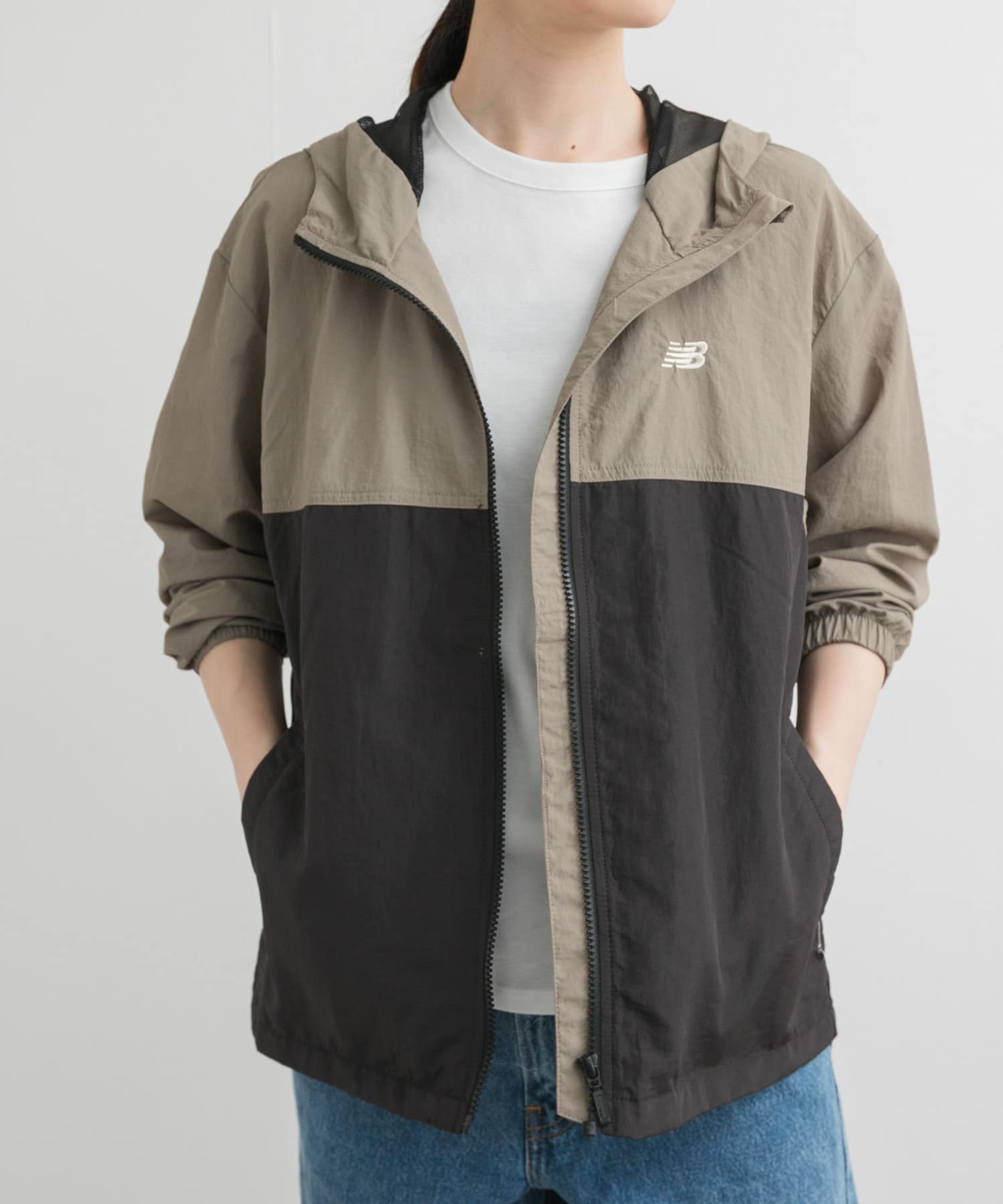 NEW BALANCE　フルジップフーデッドジャケット