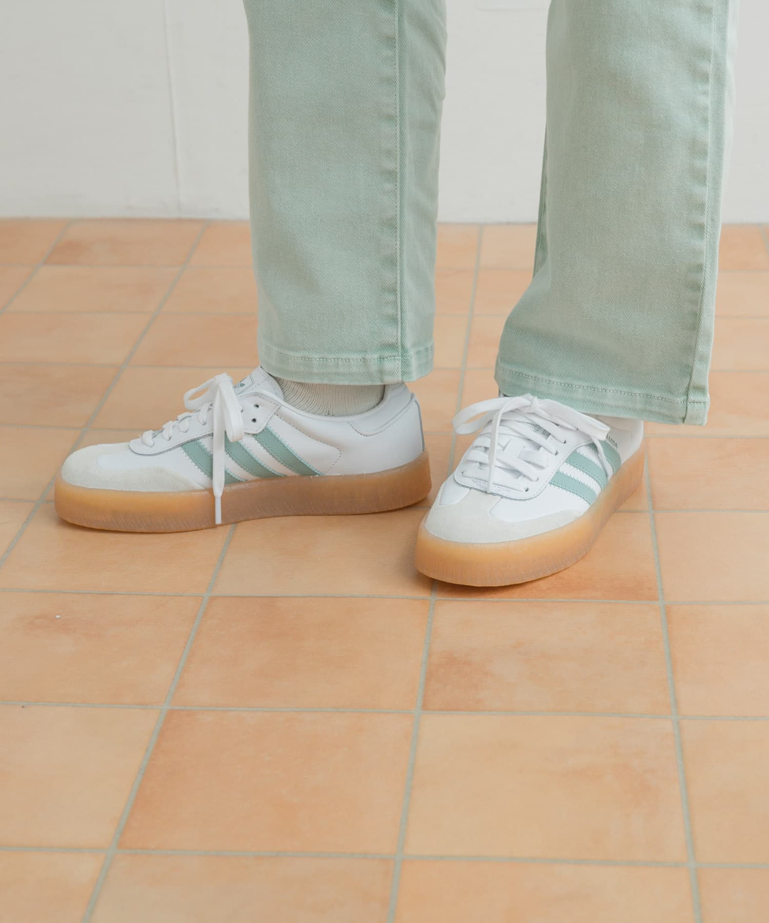 adidas　SAMBA W ワンダーブルー 23.5