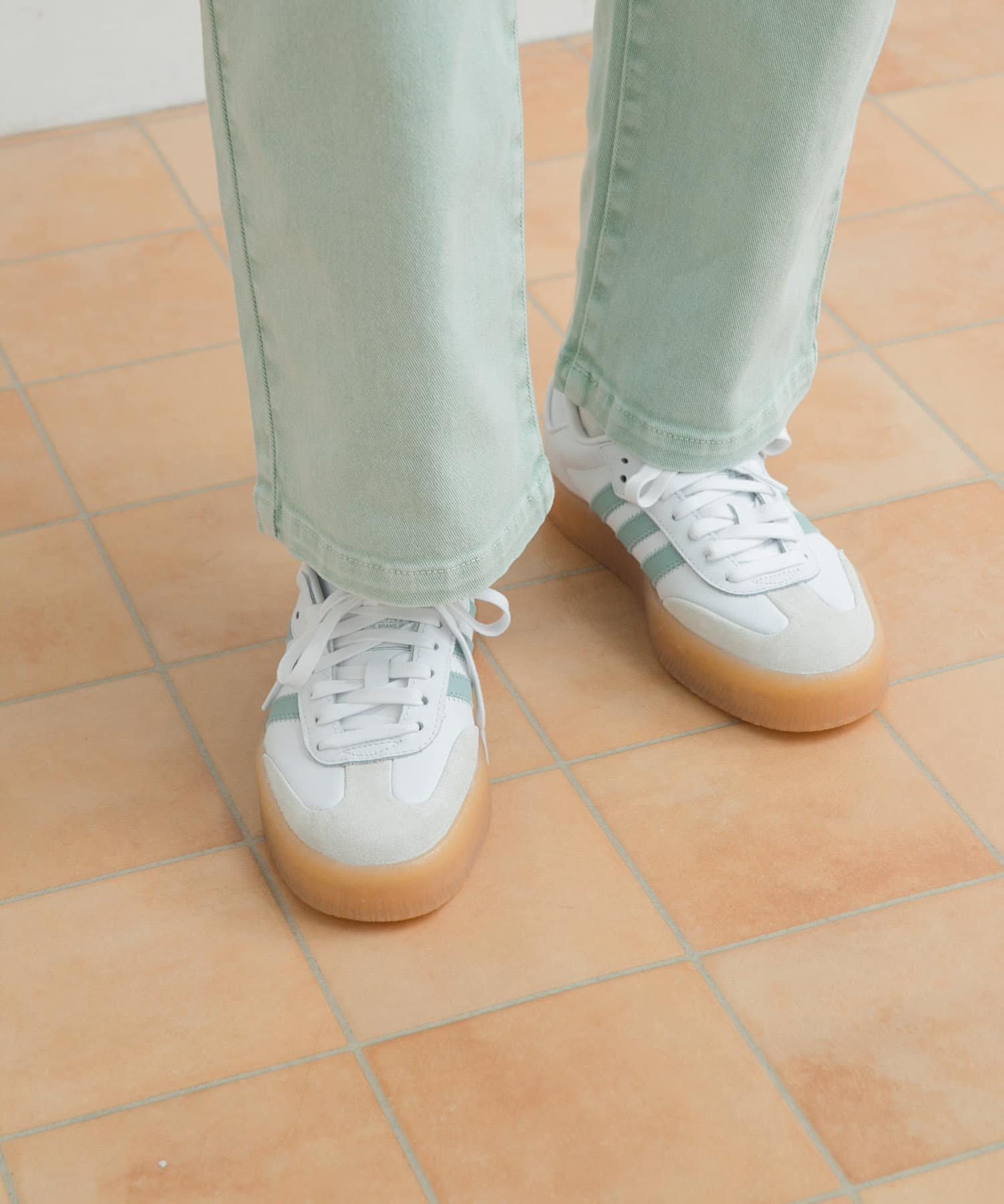 adidas　SAMBA W ワンダーブルー 23.5