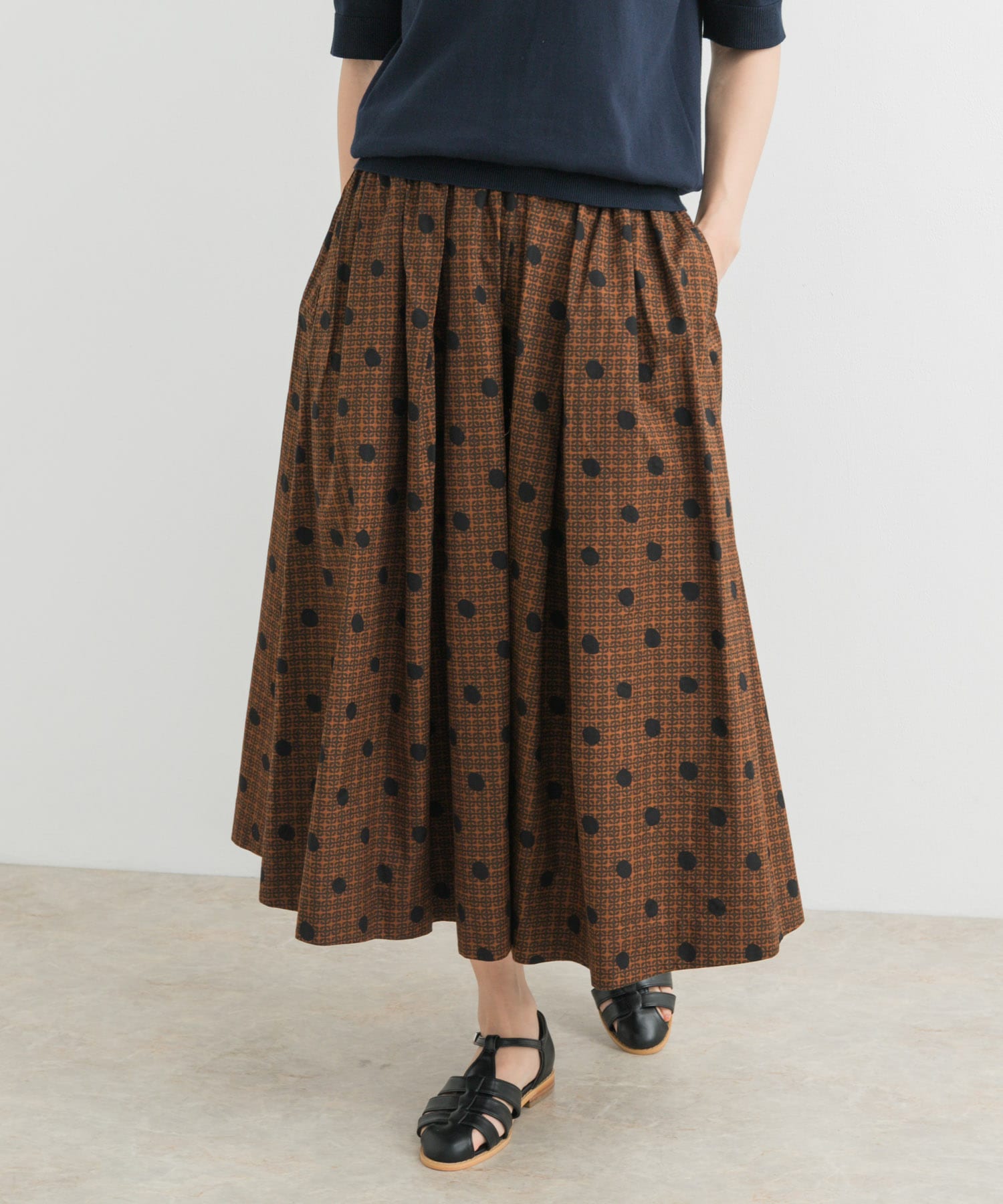 Le GLAZIK　TUCK GATHERED SKIRT