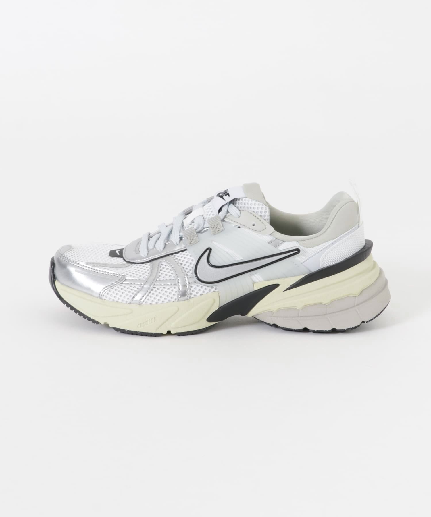 NIKE　V2Kラン サミットホワイト 23.5
