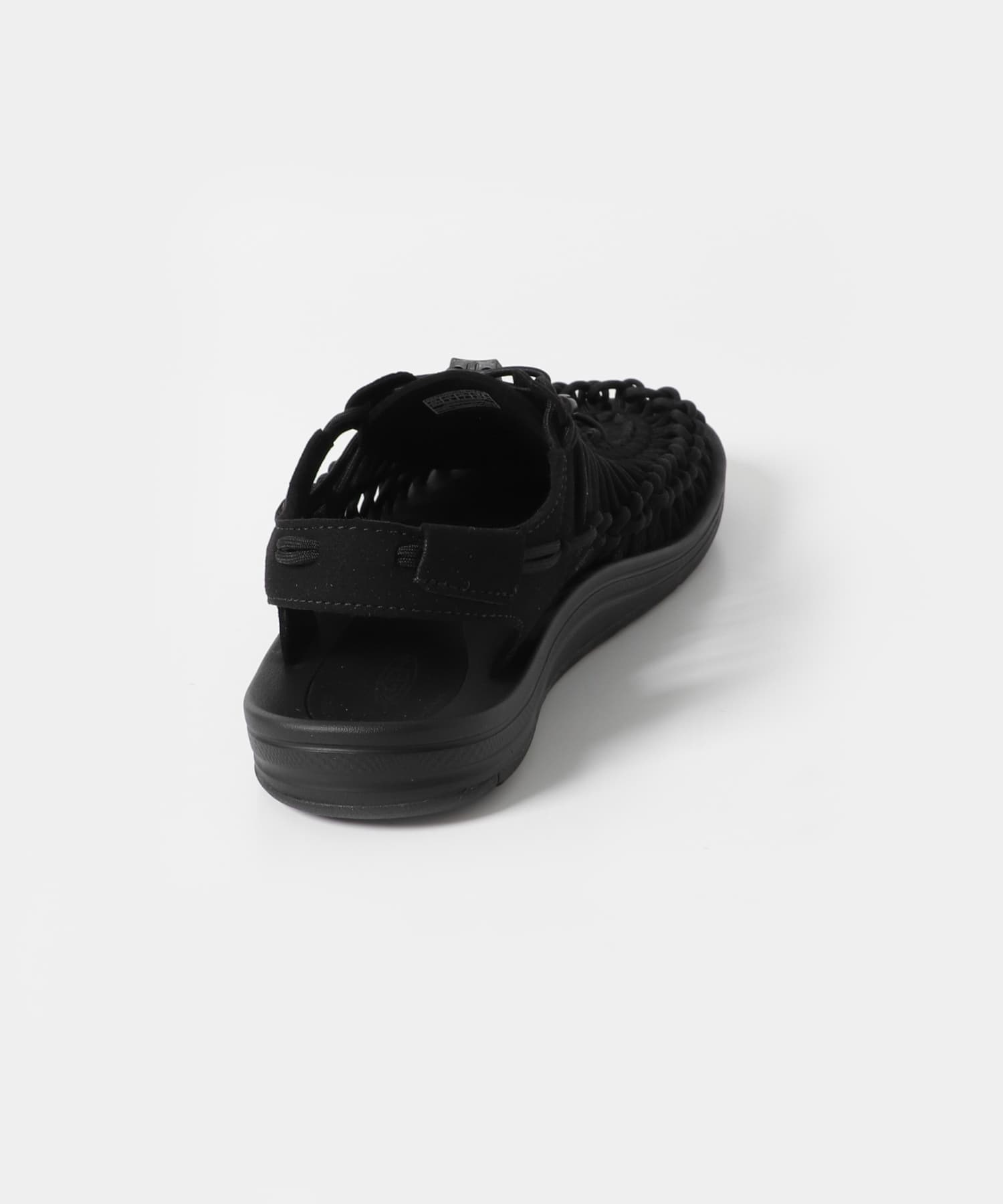 KEEN　UNEEK BLACK 23.5
