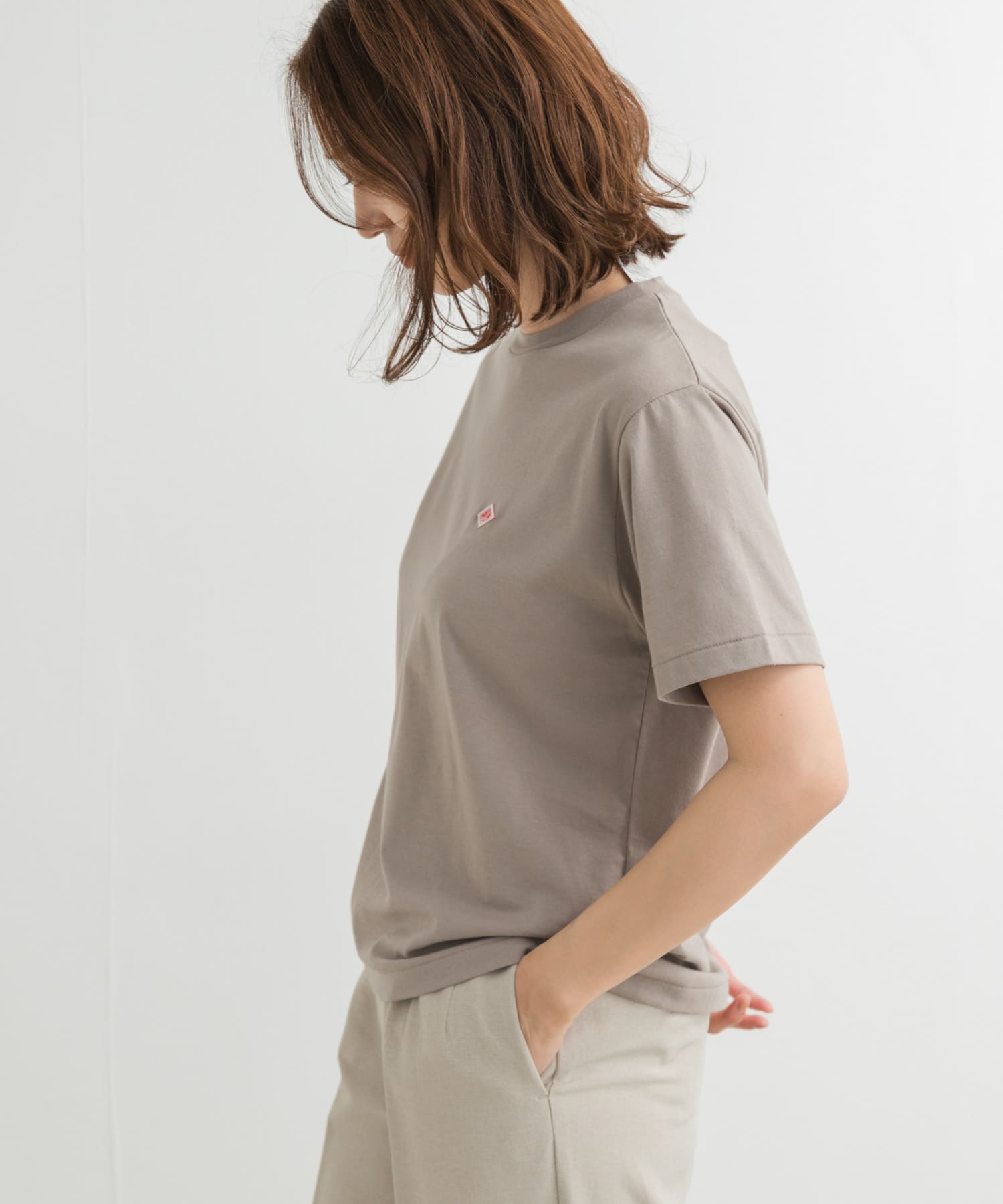 DK.BEIGE