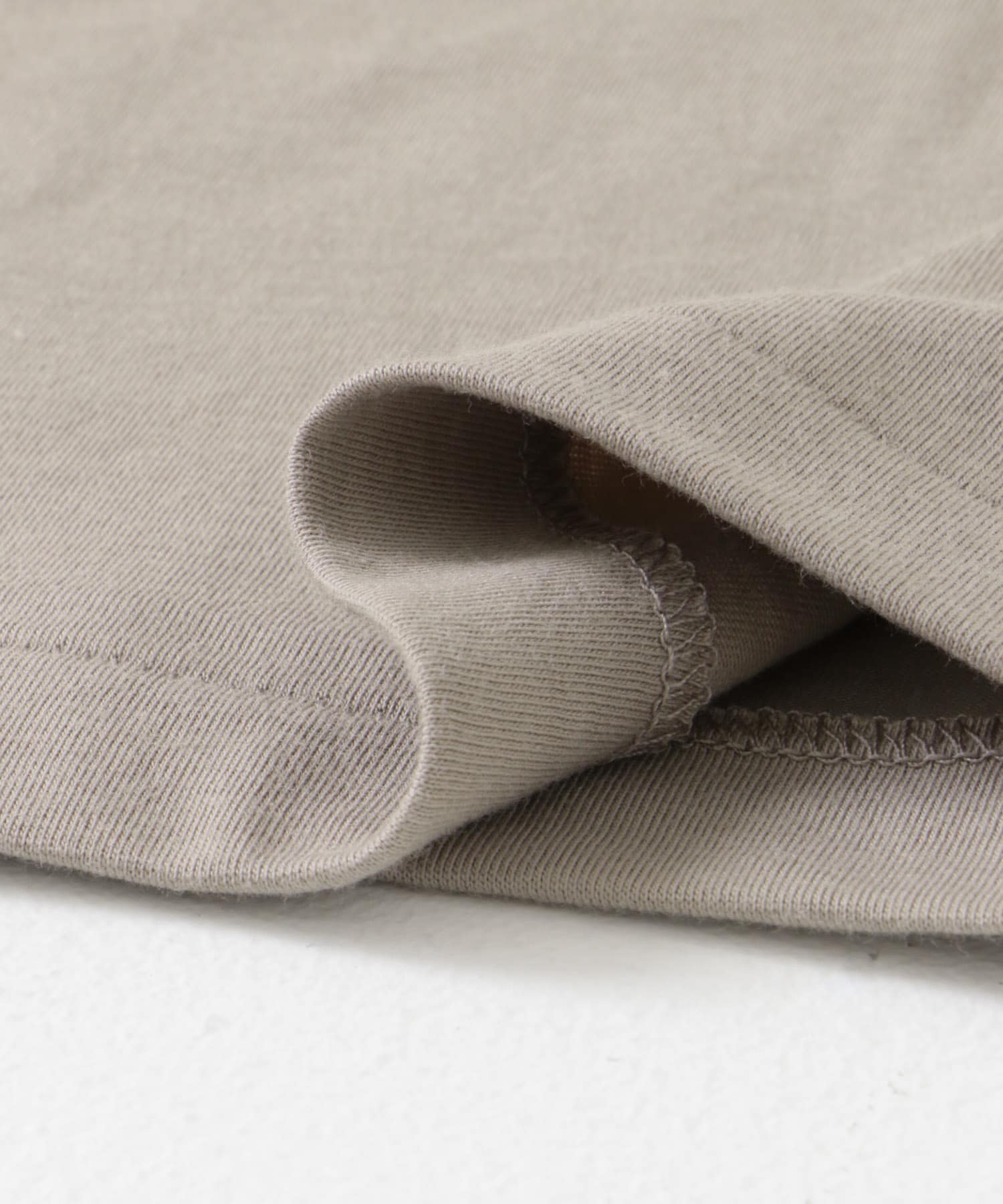 DK.BEIGE