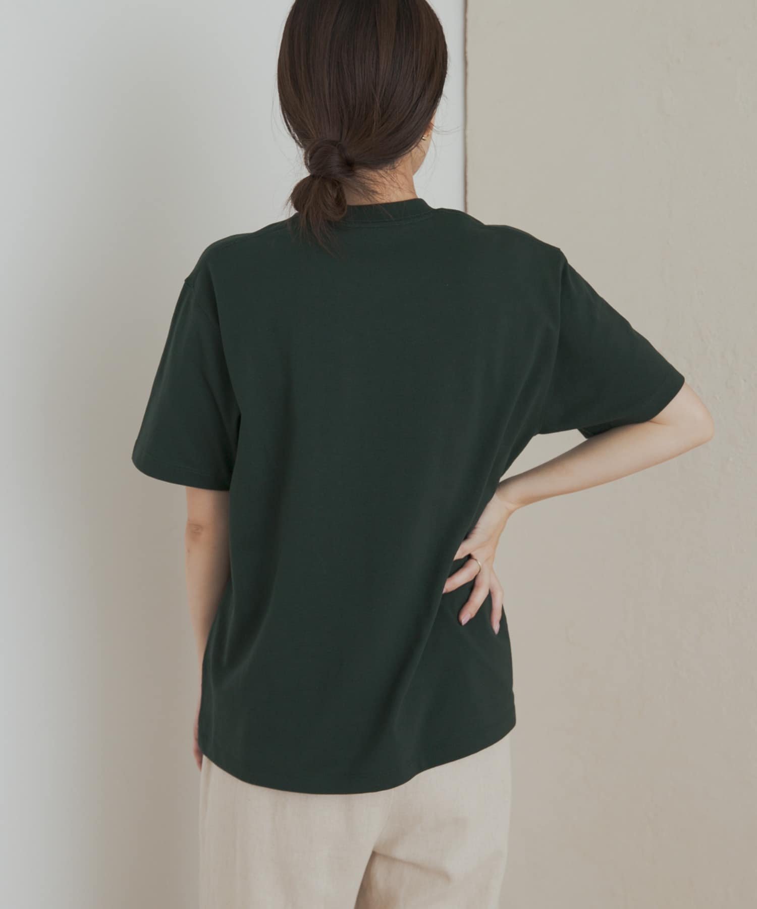 DARK GREEN
