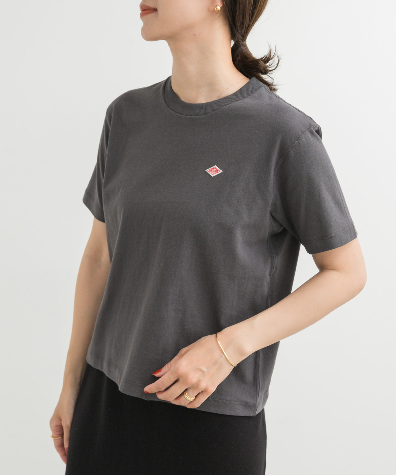 COAL GREY