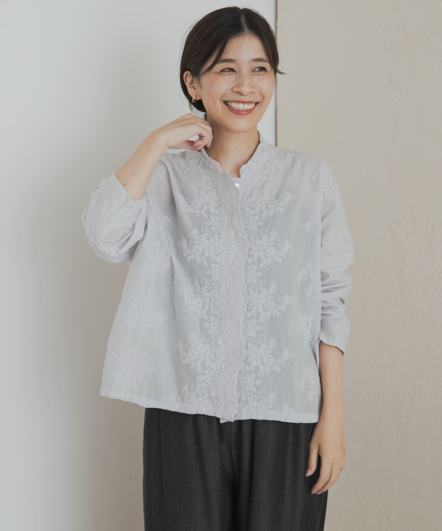 mizuiro ind　lacestandcollar wideshirts