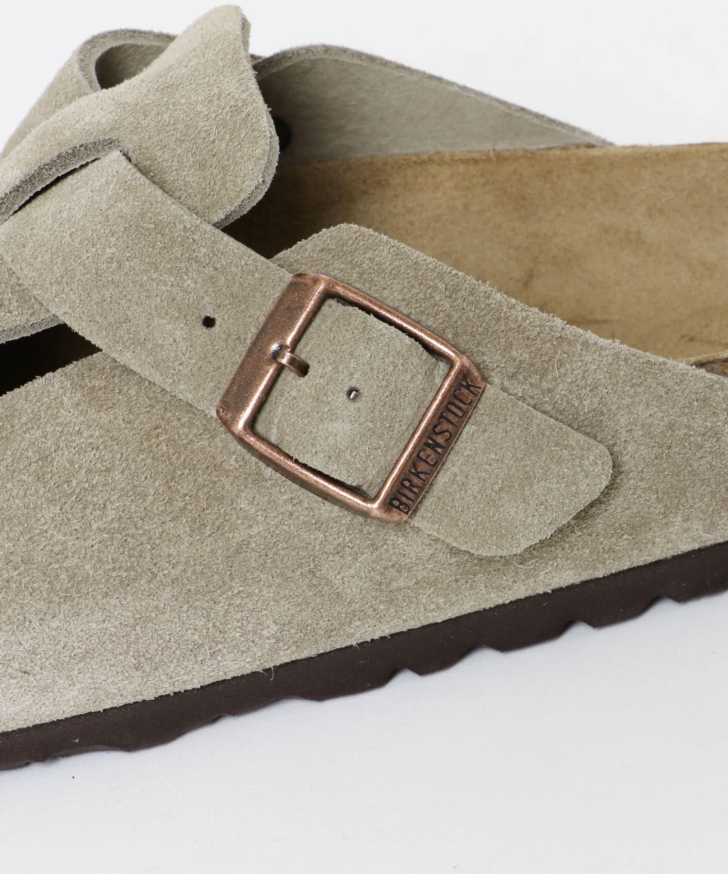 Taupe