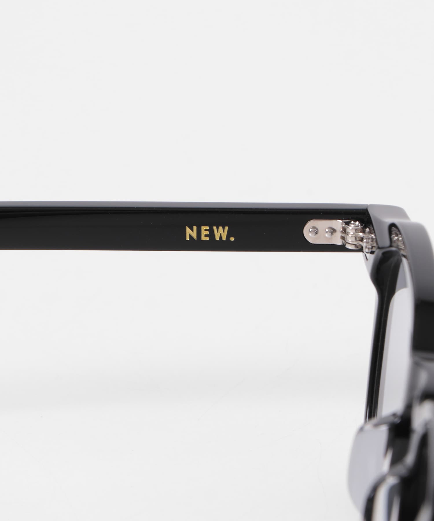 『WEB/一部店舗限定』NEW.　EDDIE black one