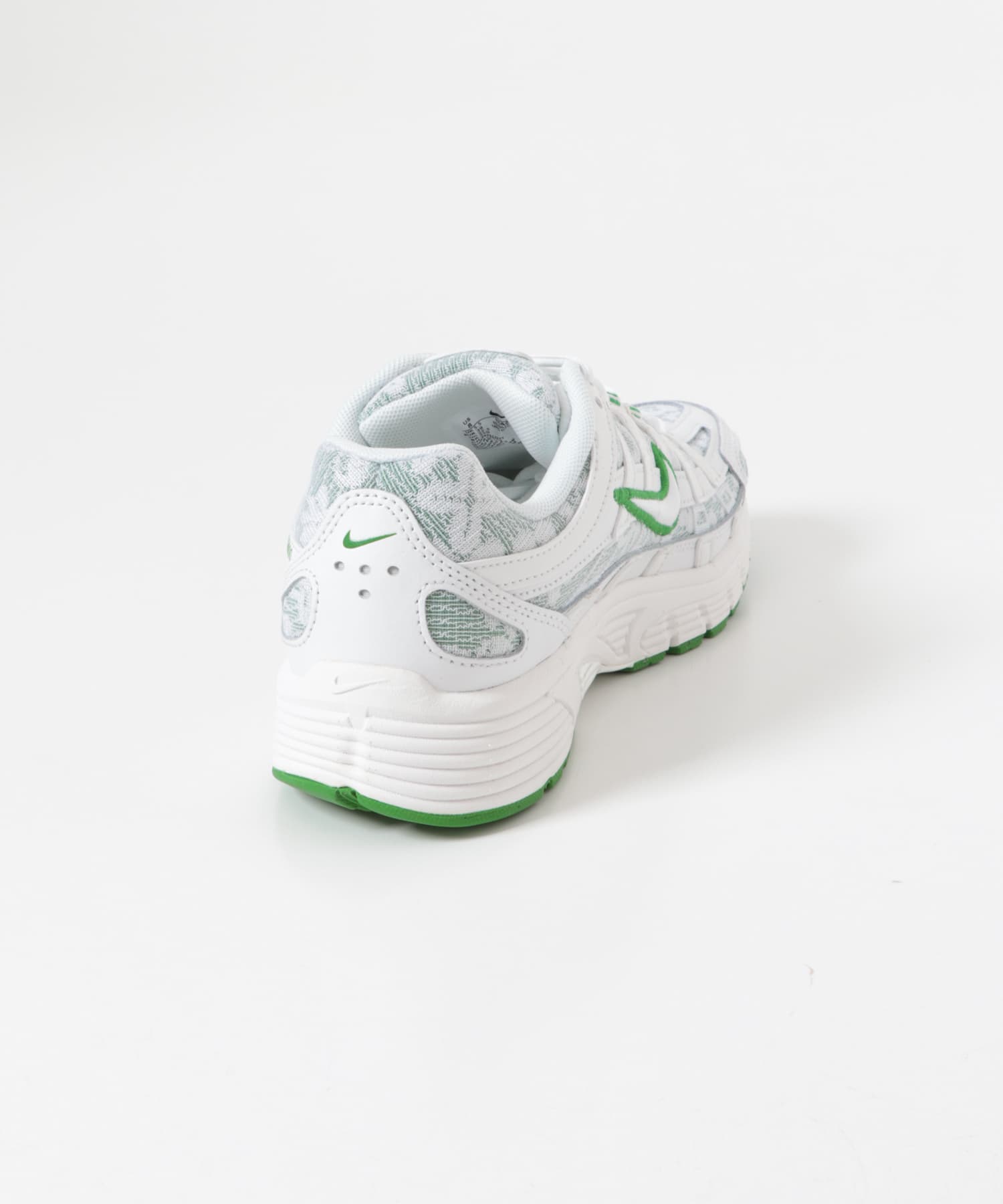 WHT/GREEN