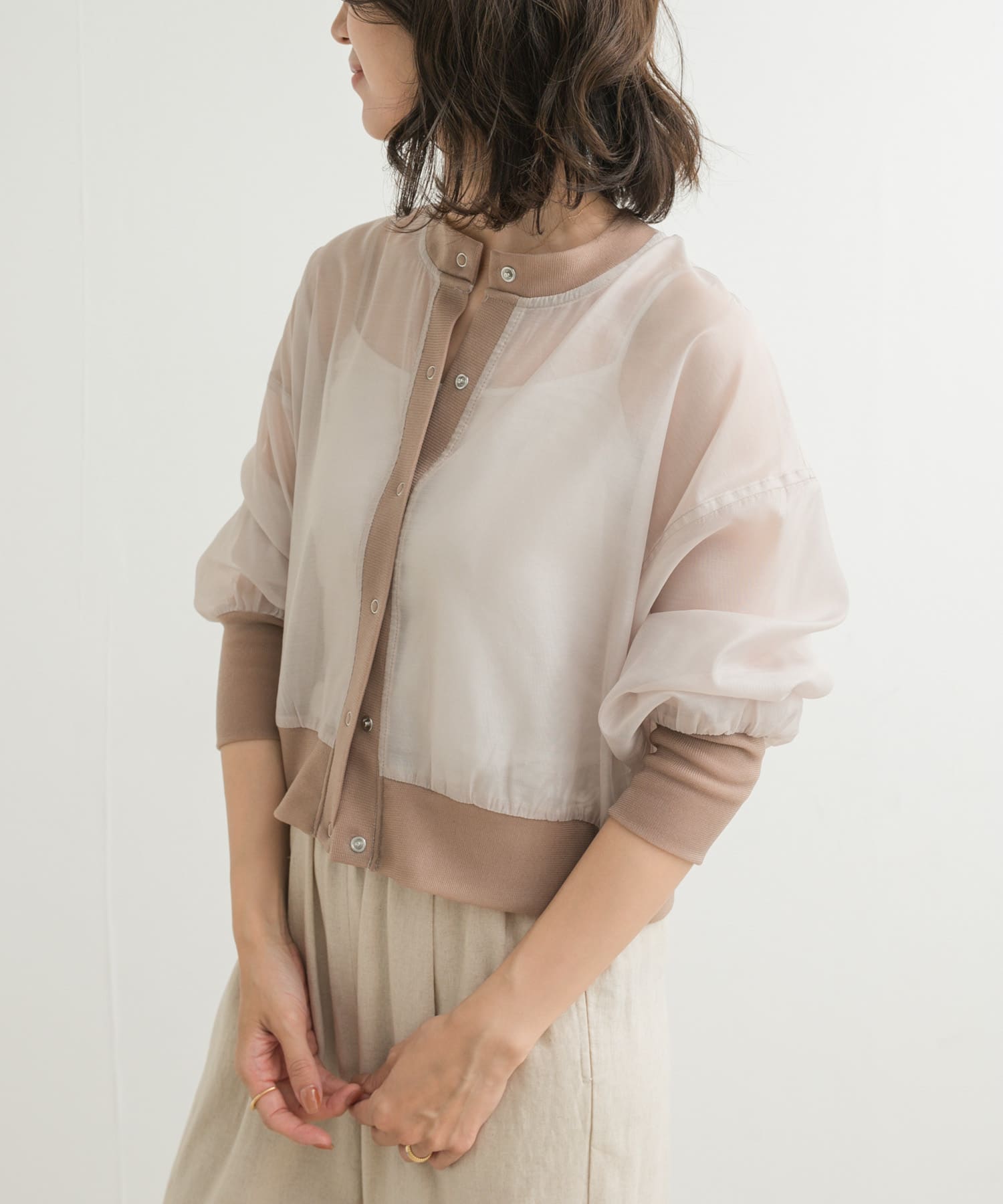 beige