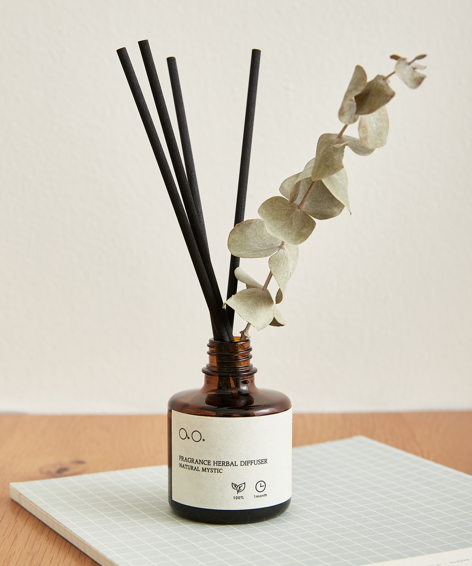 ao. FRAGRANCE HERBAL DIFFUSER