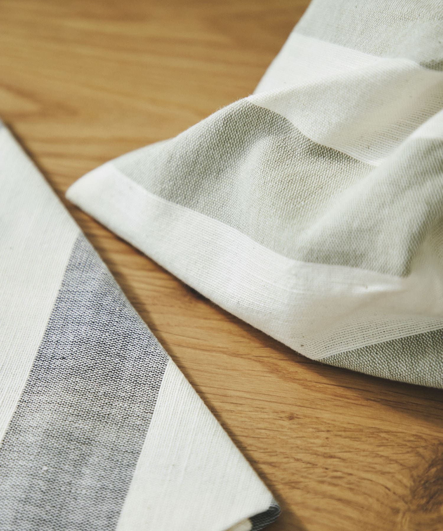 F/style　亀田縞の弁当包み 生成×黒鼠 -