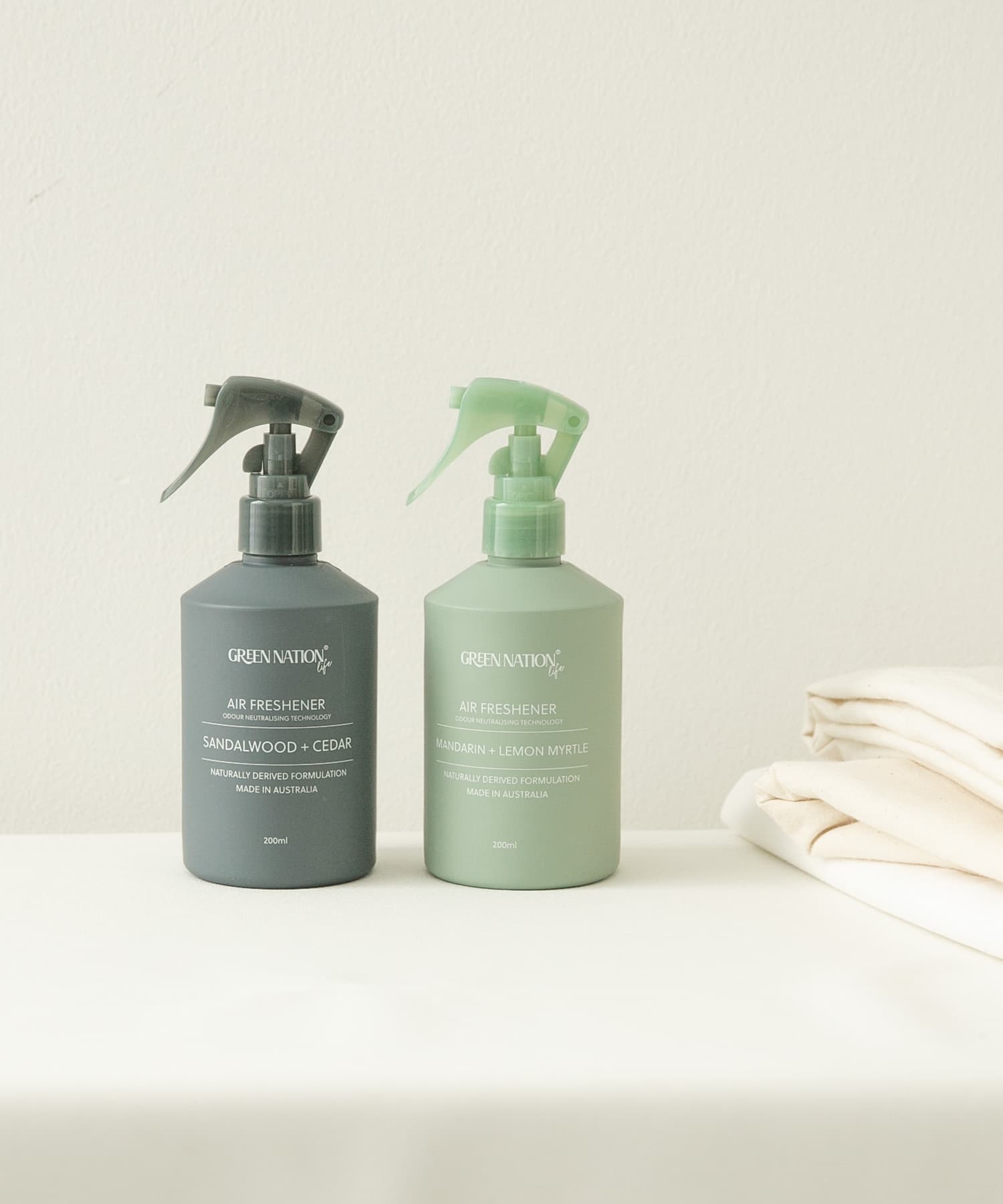Green Nation Life　エアーフレッシュナー 200ml SANDALWOOD -