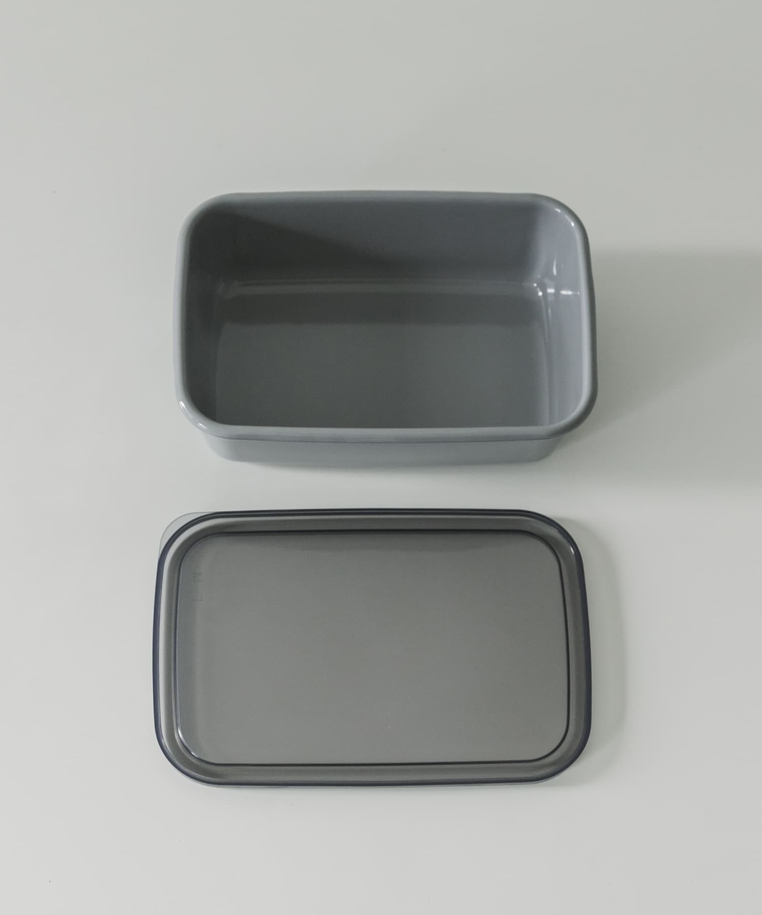 『WEB限定』野田琺瑯　+グレー レクタングル深型M グレー M