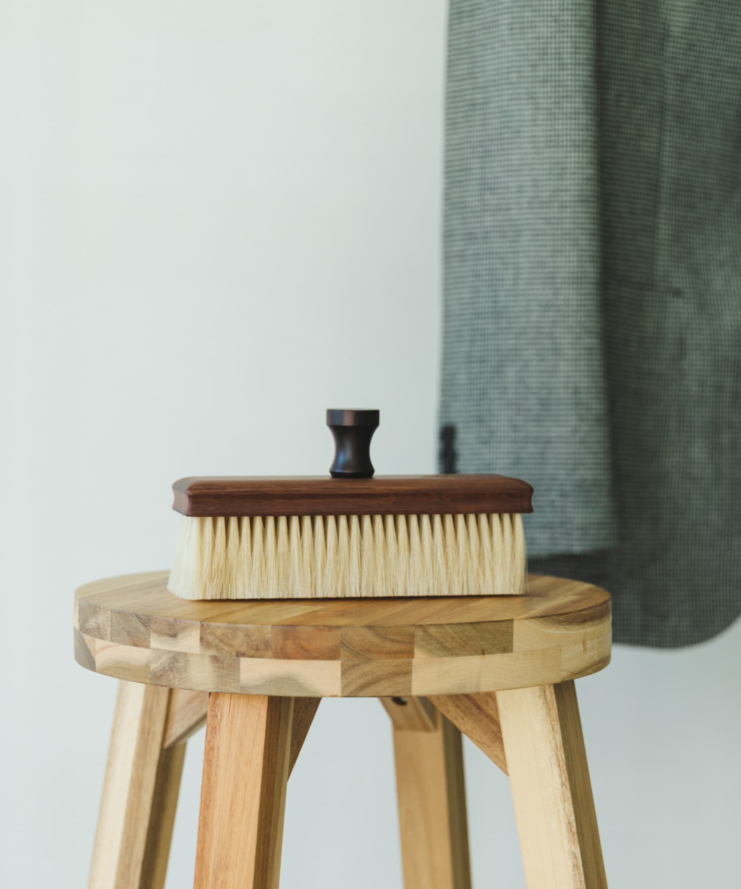 『WEB/一部店舗限定』Shoji Works　四角い馬毛の洋服ブラシ