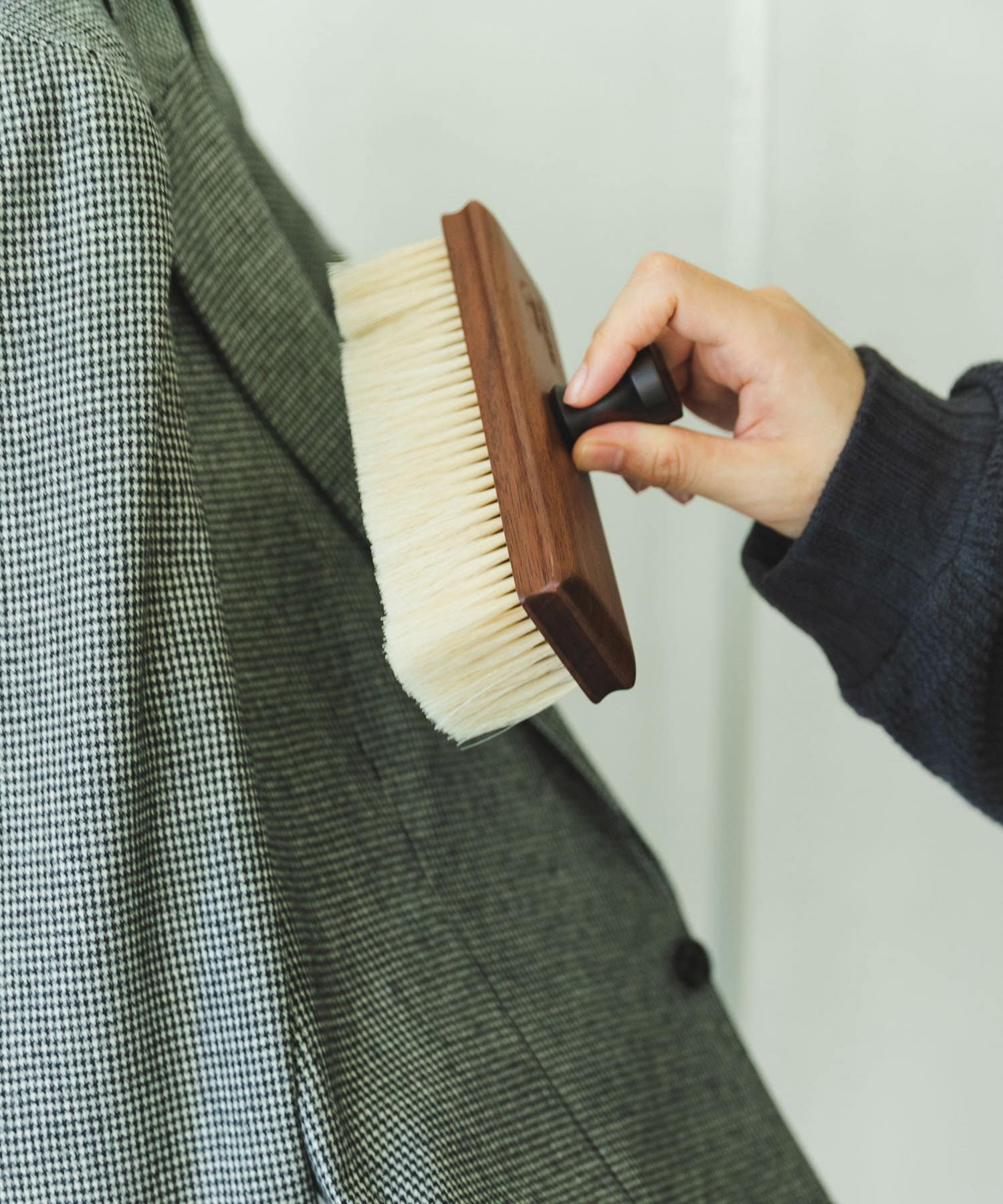 『WEB/一部店舗限定』Shoji Works　四角い馬毛の洋服ブラシ - -