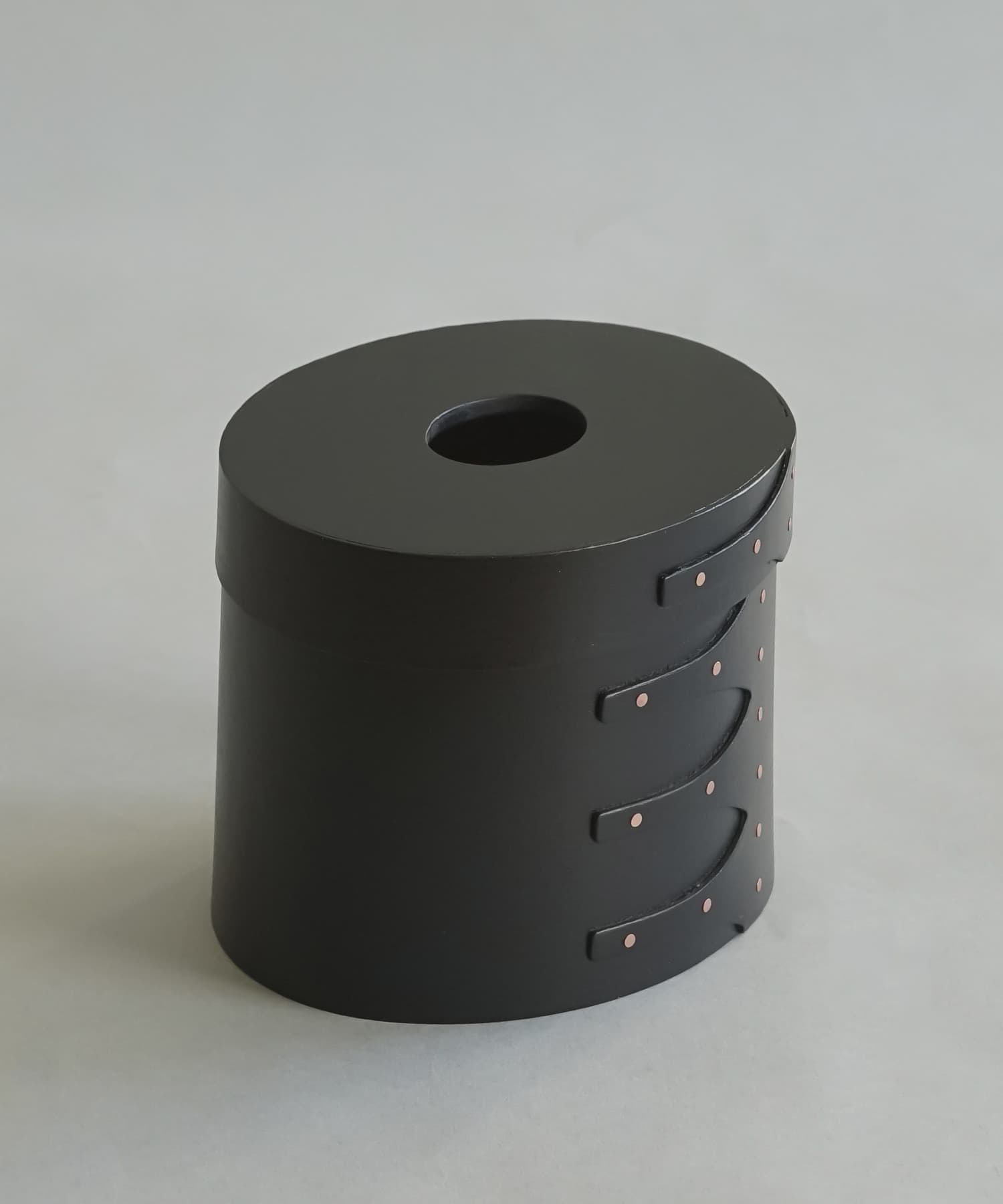 『WEB限定』AXCIS　シェーカーティッシュボックス ブラック ブラック -