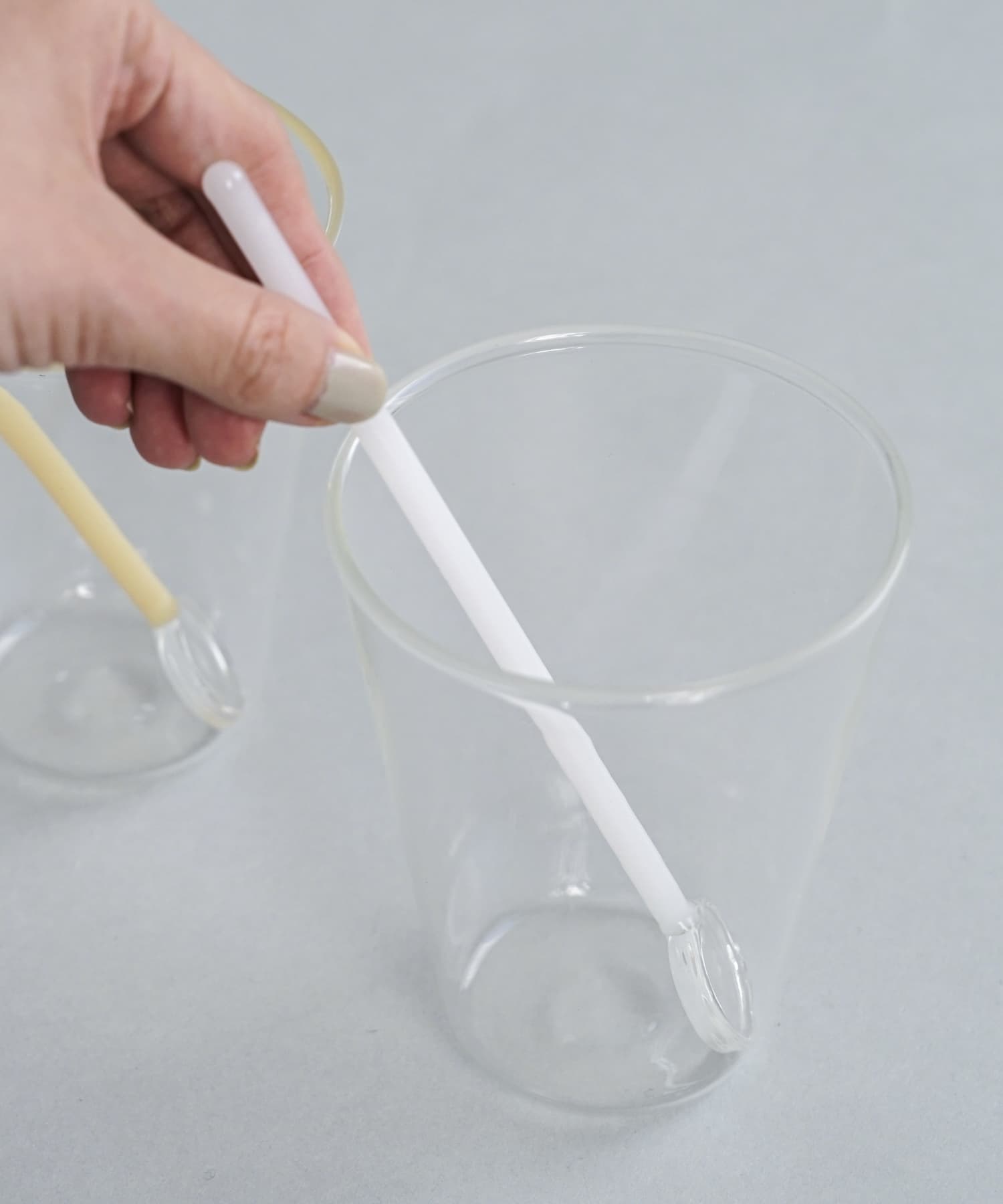 AXCIS　リュッケ マドラー ホワイト ホワイト -