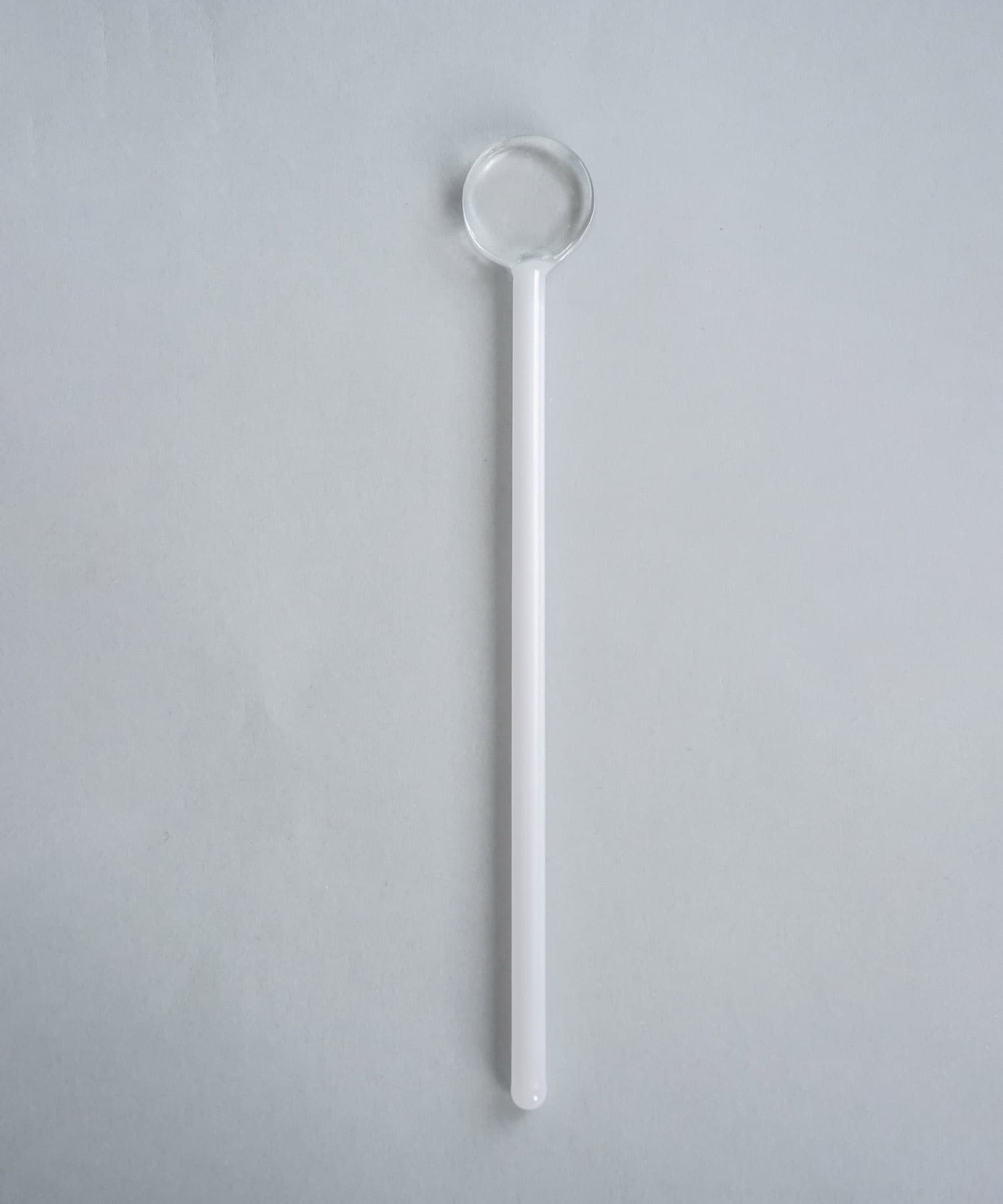 AXCIS　リュッケ マドラー ホワイト ホワイト -