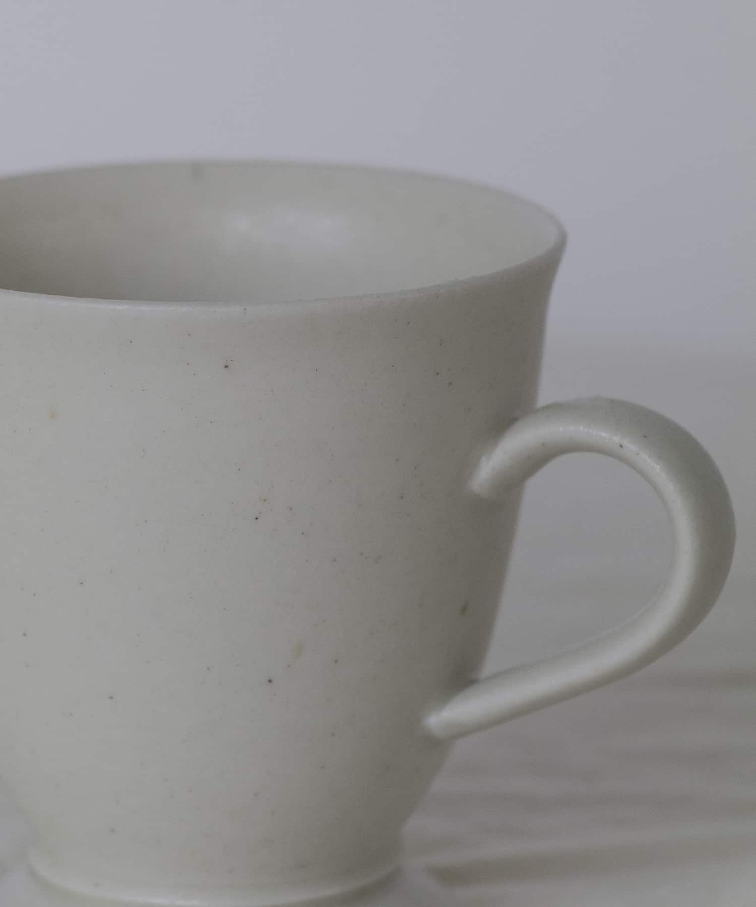 石松信彦　パール釉コーヒーカップ - -