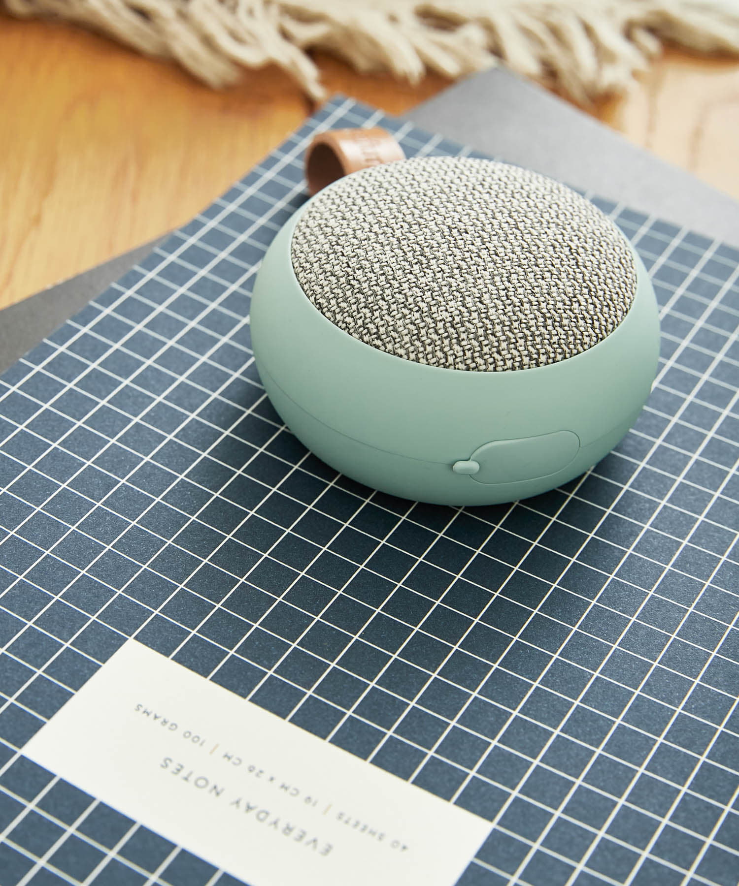 Kreafunk　aGO II fabric ダスティグリーン -