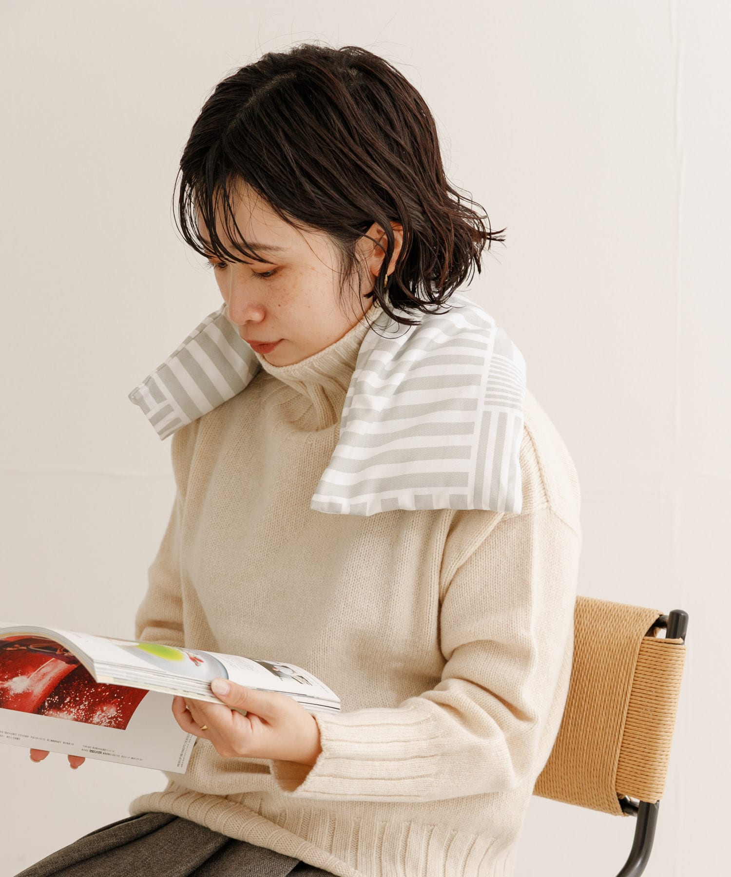 ストライプグレー