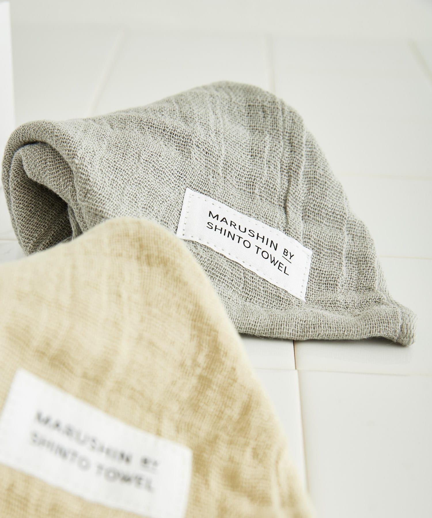 『WEB限定』MARUSHIN by SHINTO TOWEL　ランダムガーゼ ハンドタオル 2枚セット BE×GY -