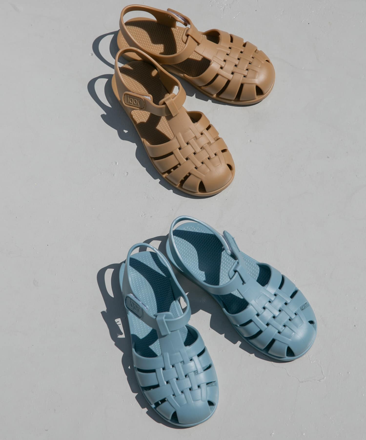 igor　CLASICA V(KIDS) TAUPE 15