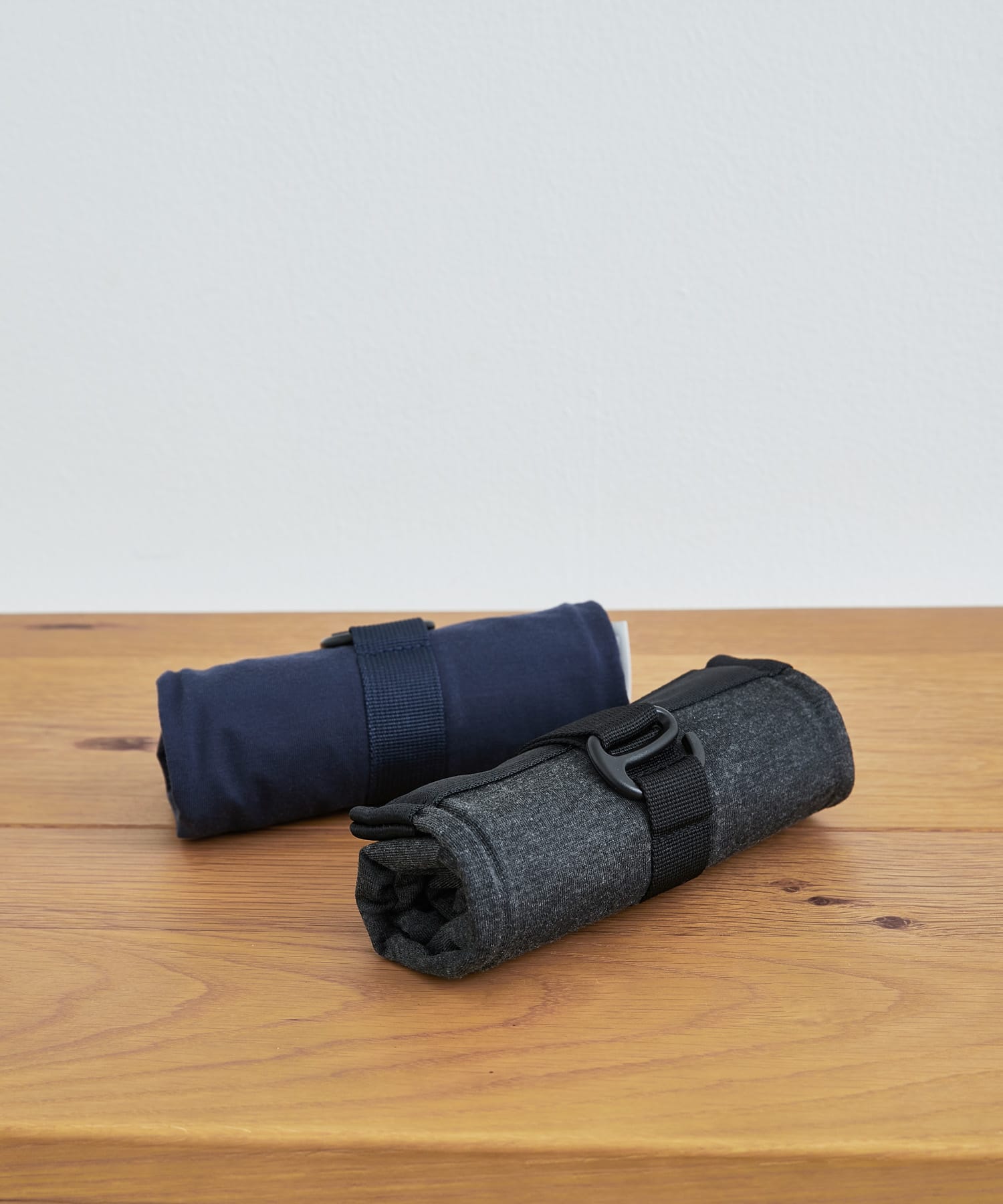 『WEB/一部店舗限定』marna　fuu ネックピロー GY -