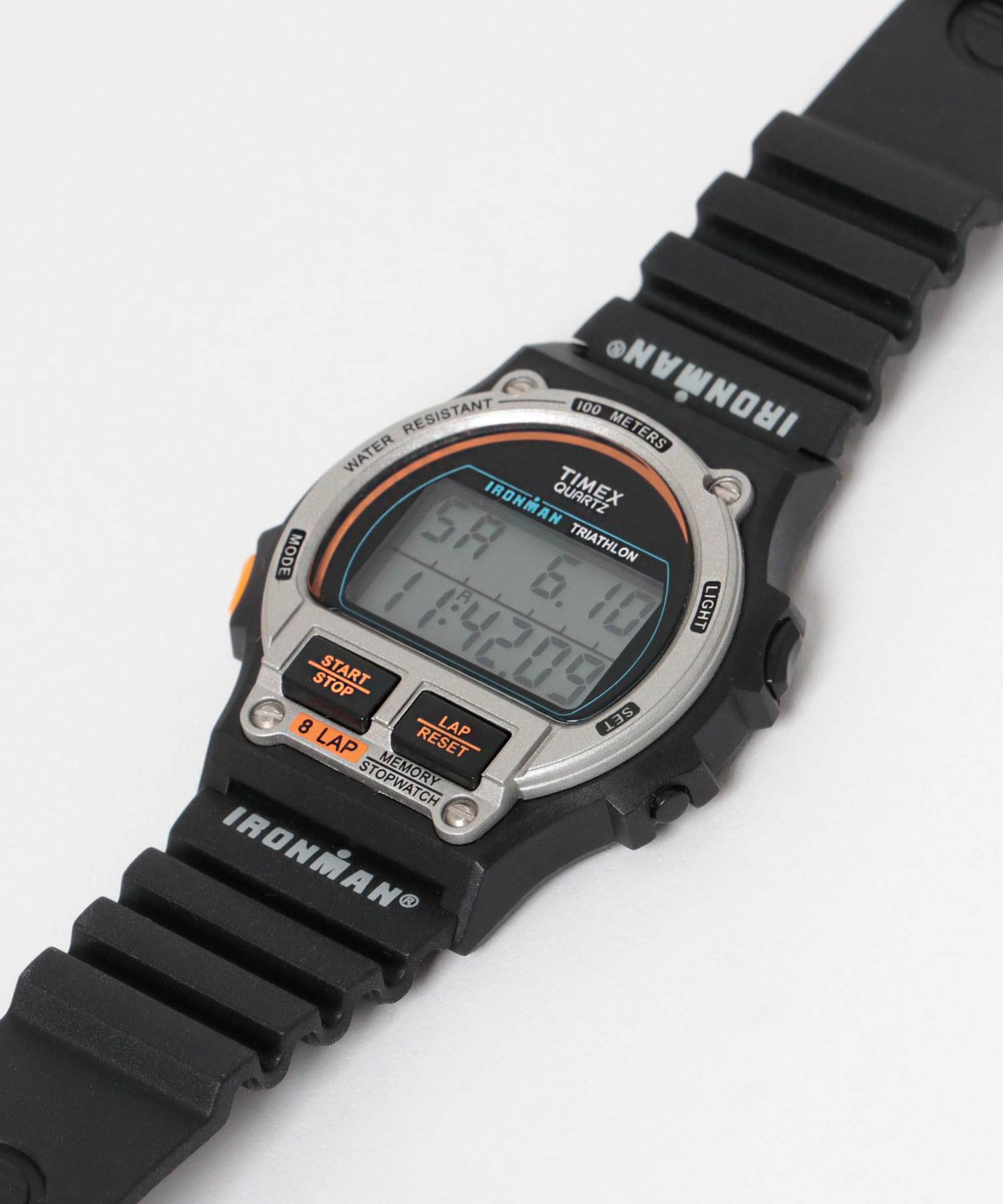 新品 TIMEX DOORS 20th IRONMAN 8LAP 最終値下げ 20th Anniv.】TIMEX IRONMAN®️ 8LAP 初代モデルを90sカラーで