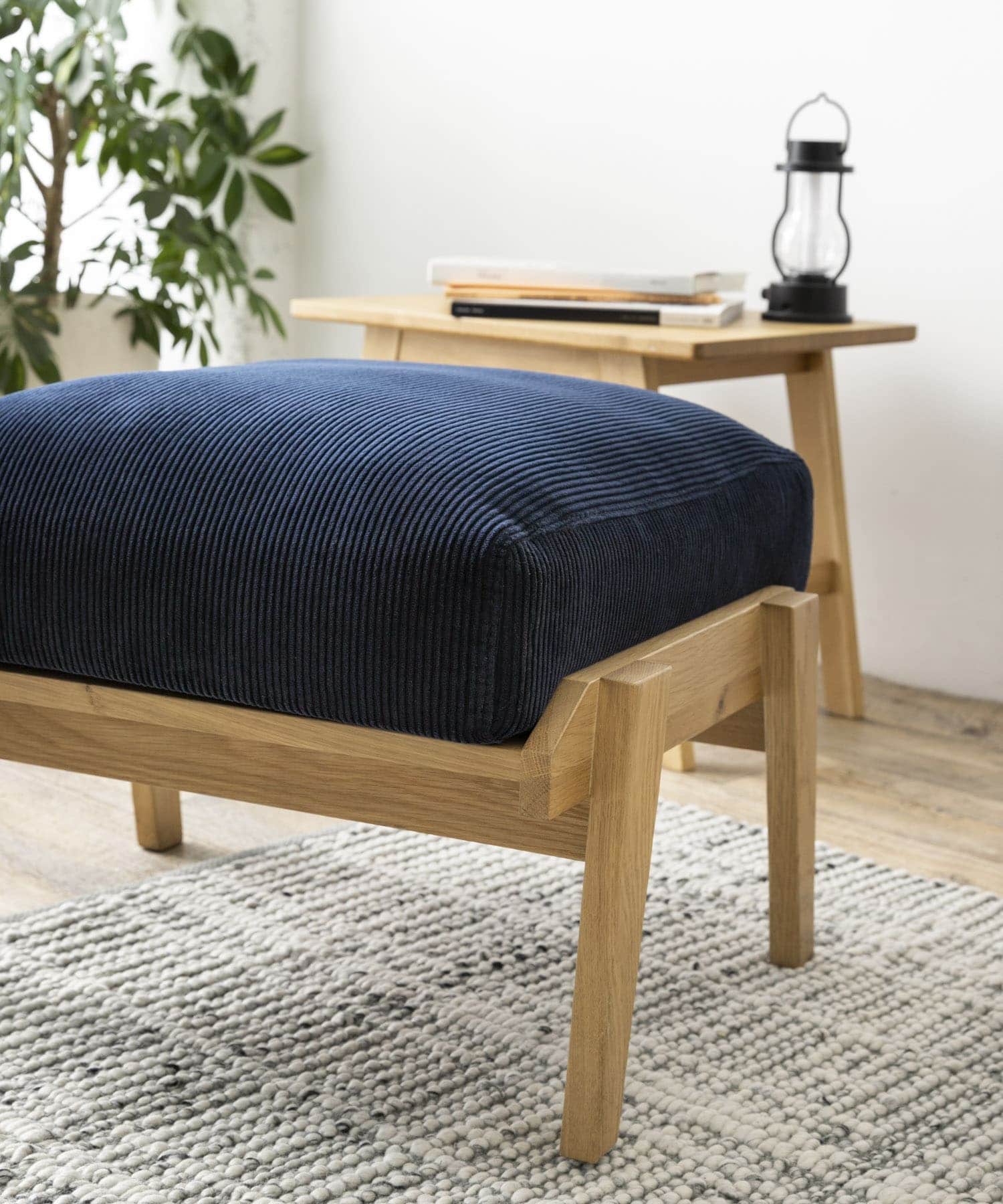 BOTHY Corduroy Ottoman オーク無垢材 Navy one