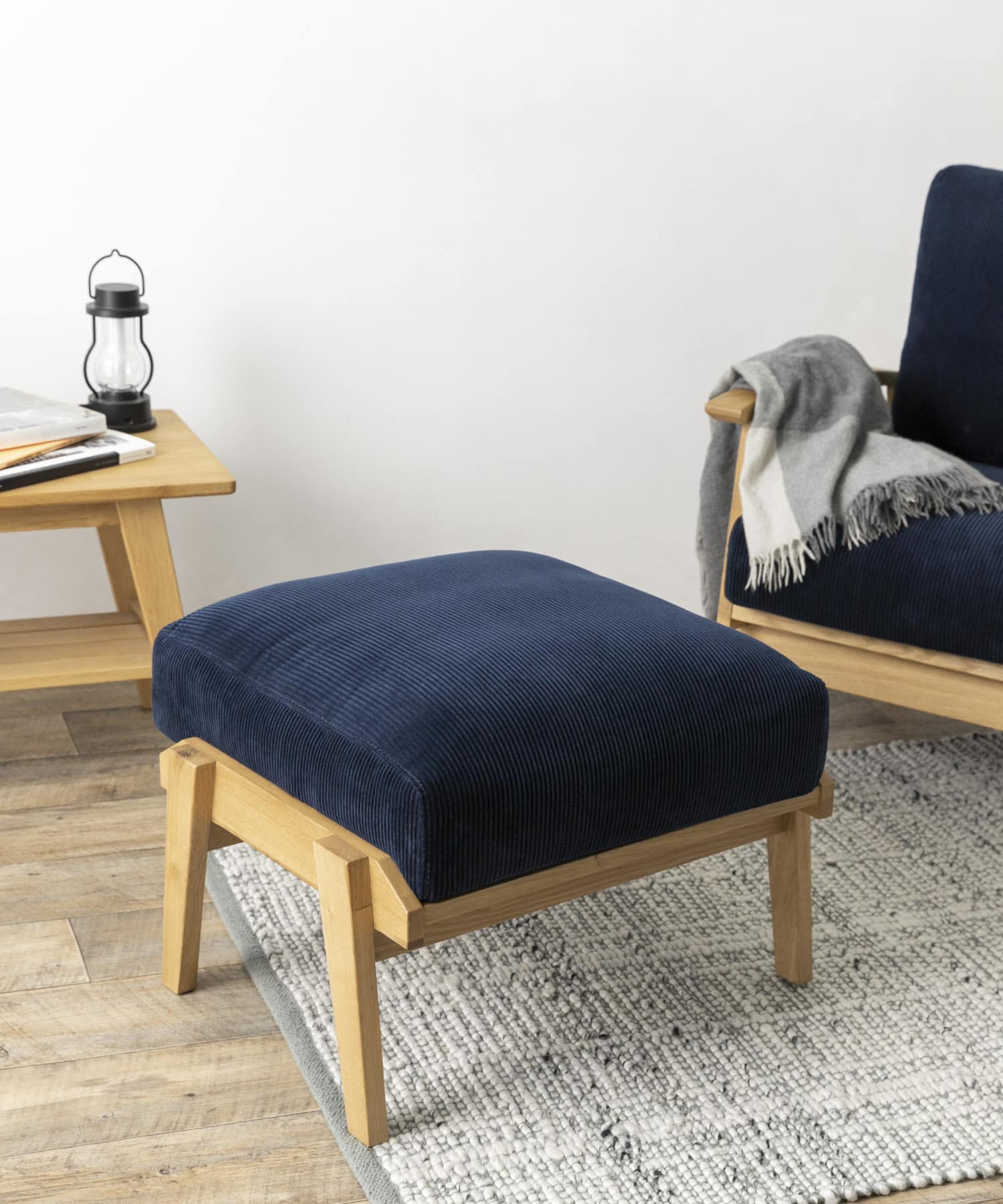 BOTHY Corduroy Ottoman オーク無垢材 Navy one