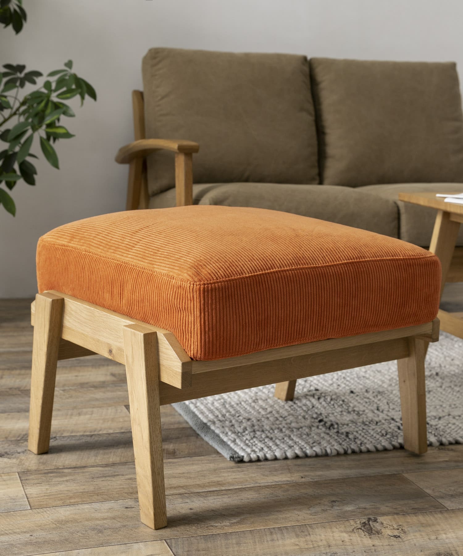 BOTHY Corduroy Ottoman オーク無垢材 Brick one