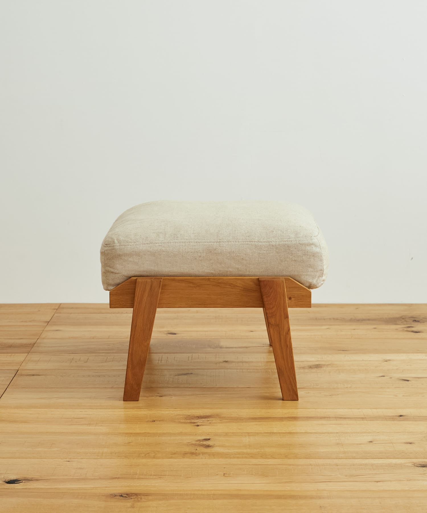 BOTHY　LINEN Ottoman オーク無垢材 BEIGE one