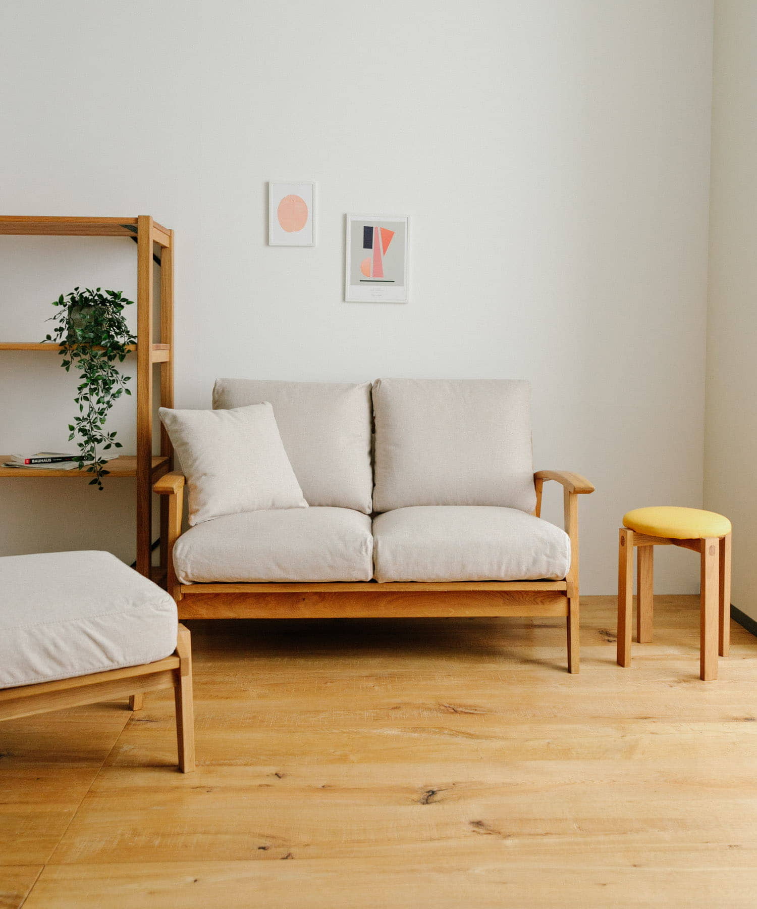 BOTHY　Modern Sofa 2P オーク無垢材 ベージュ one