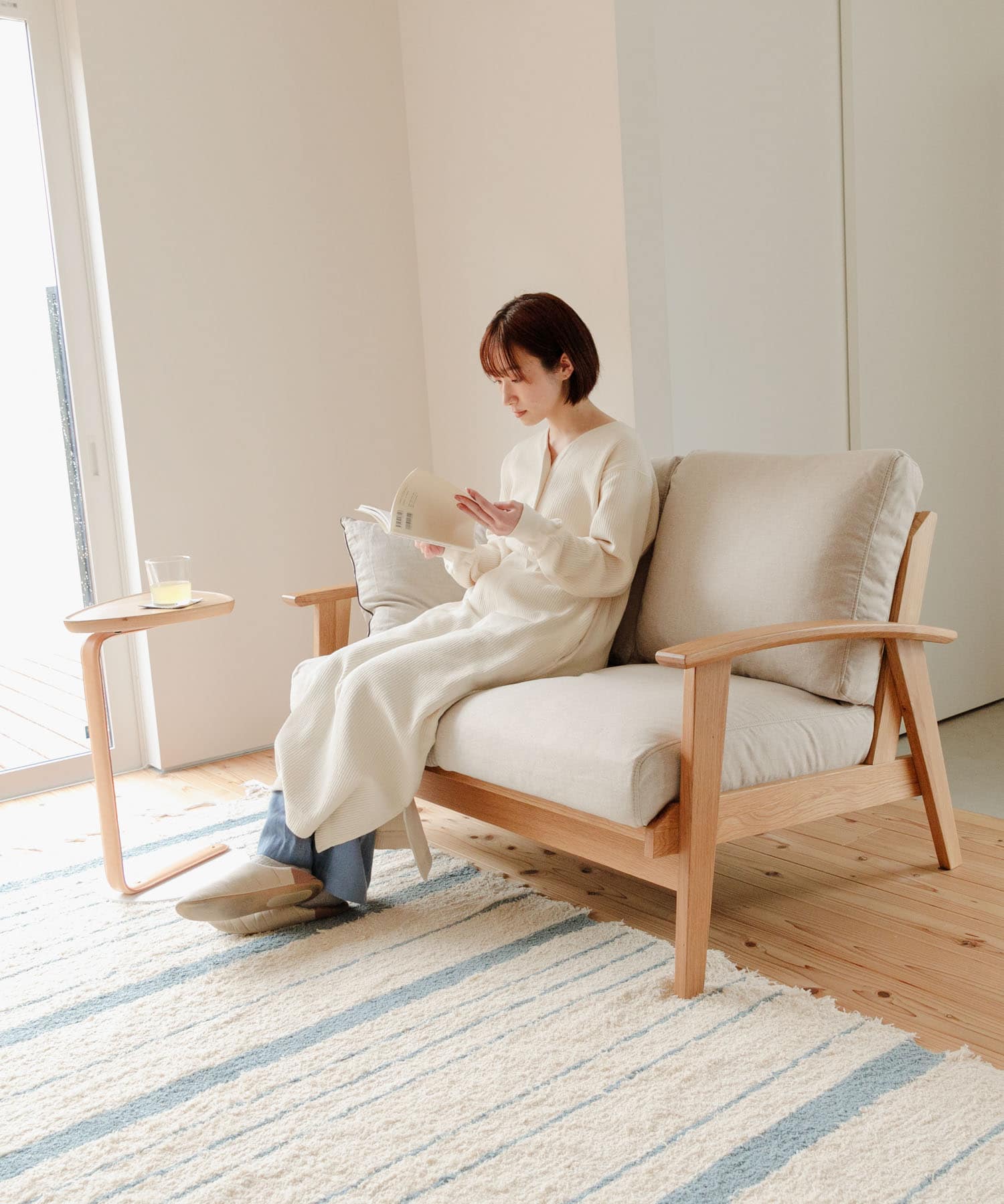 BOTHY　Modern Sofa 2P オーク無垢材 ベージュ one