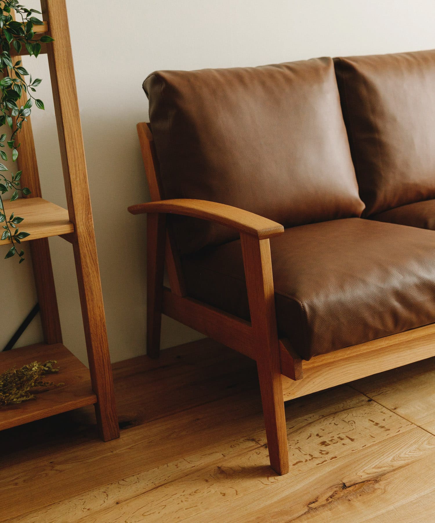 BOTHY　PVC Sofa 3P オーク無垢材 ブラウン one