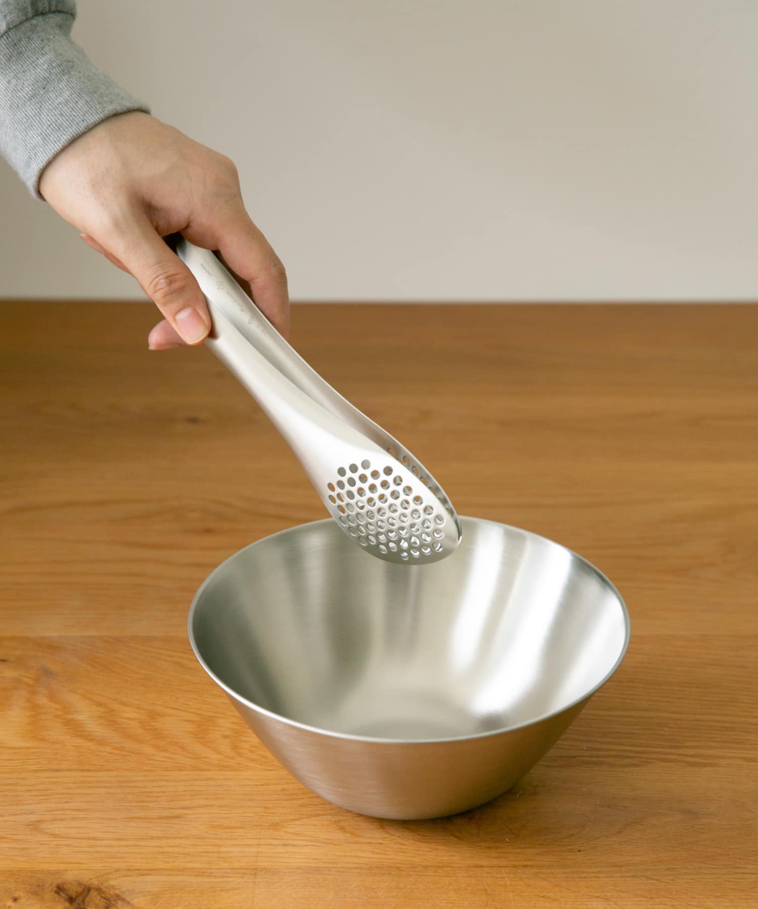 『WEB限定』柳宗理　ステンレストング穴あり - -