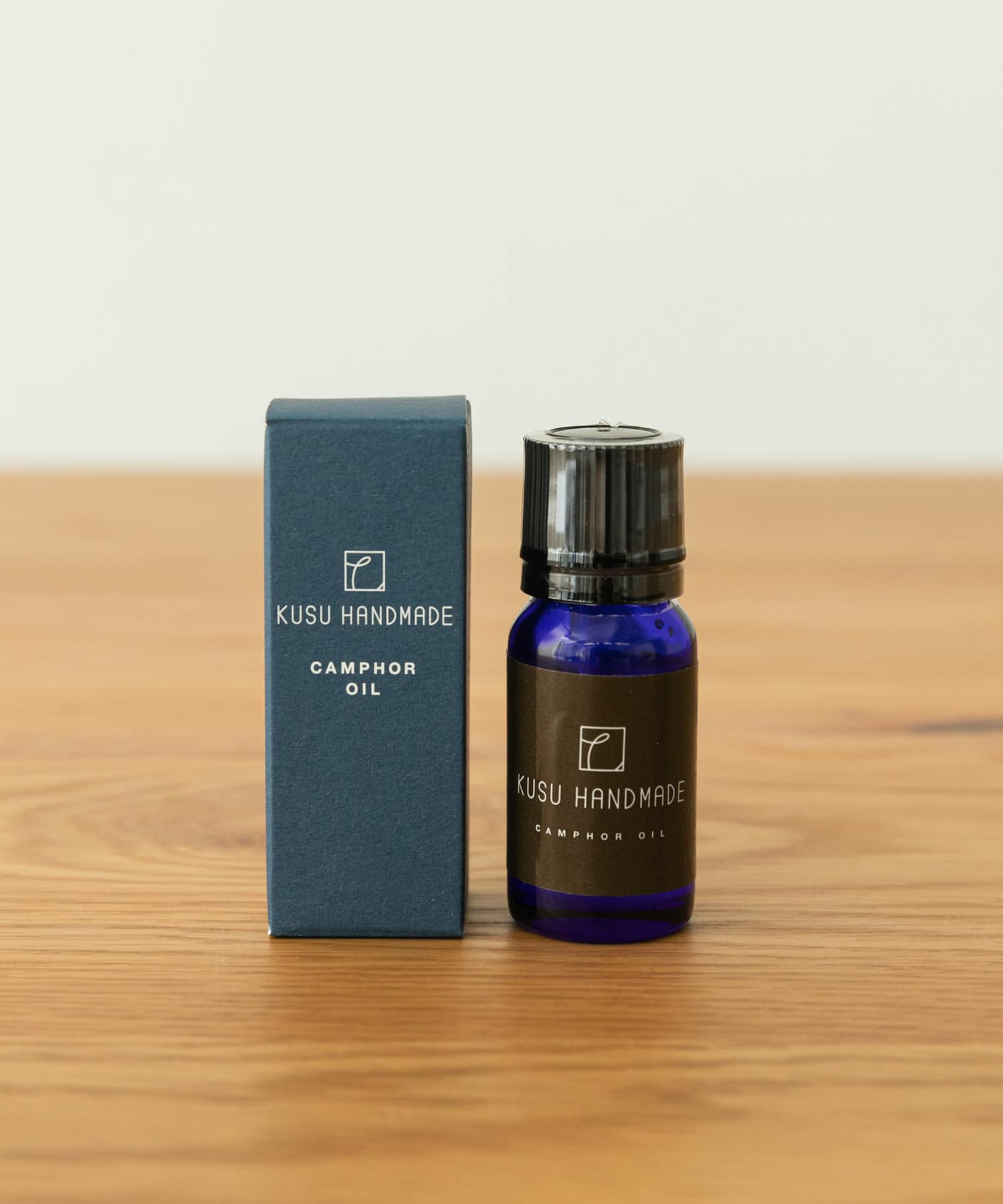 カンフルオイル10ml － ー