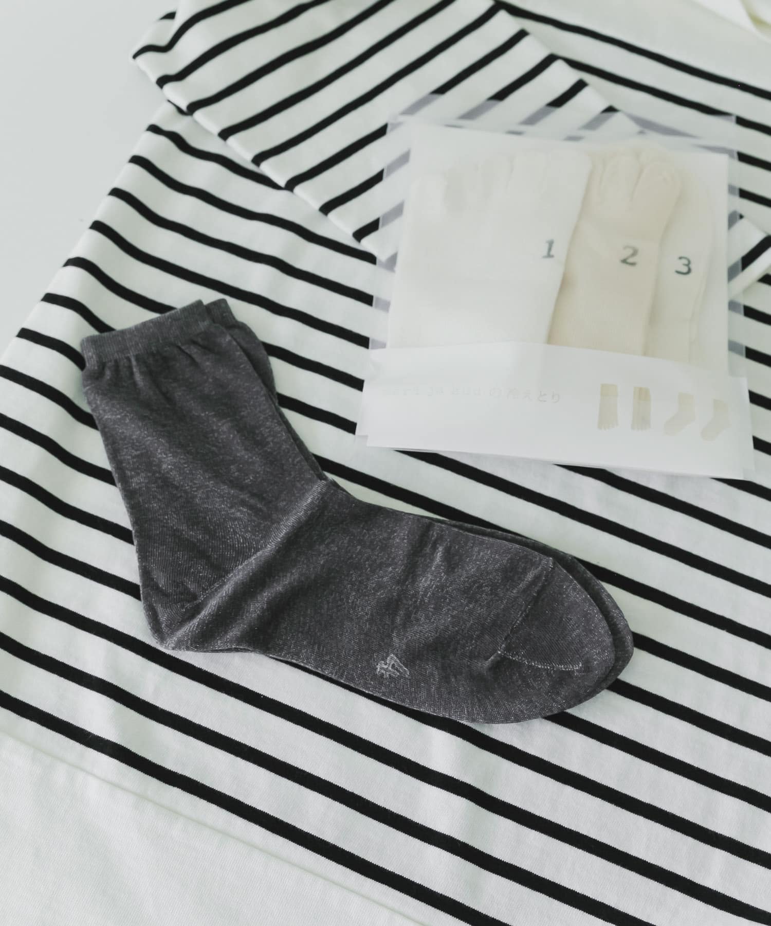 『WEB限定』meri ja kuu　4足セット カラーコットンソックス