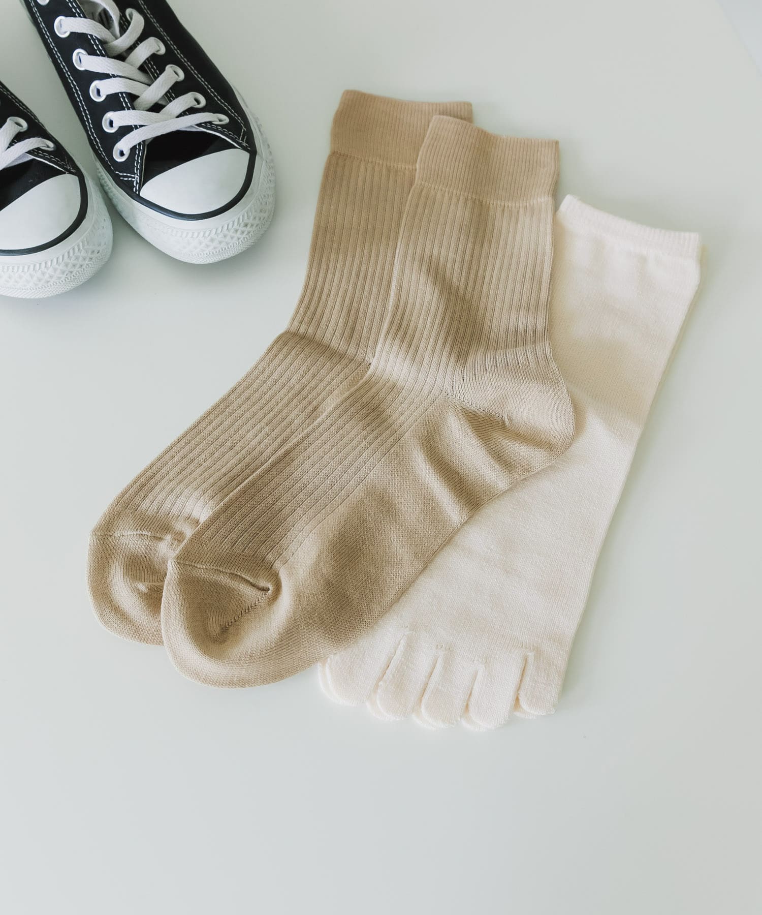 beige