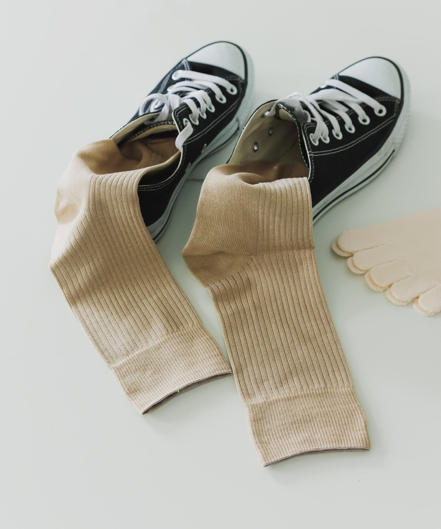 beige
