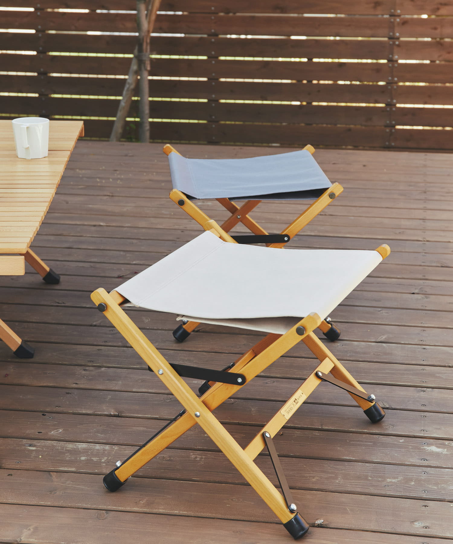 WAQ×DOORS　FOLDING WOOD STOOL EXCLU グレー 0