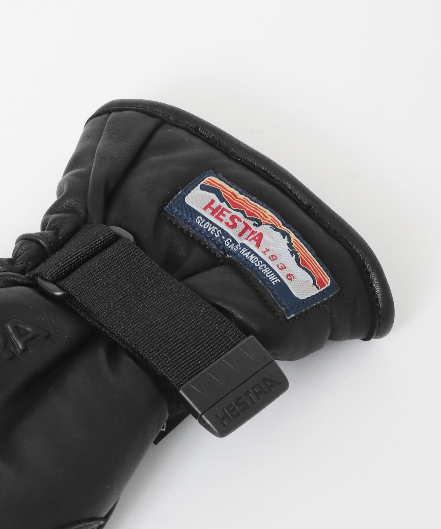 HESTRA　3-Finger GTX Full Leather Black 5