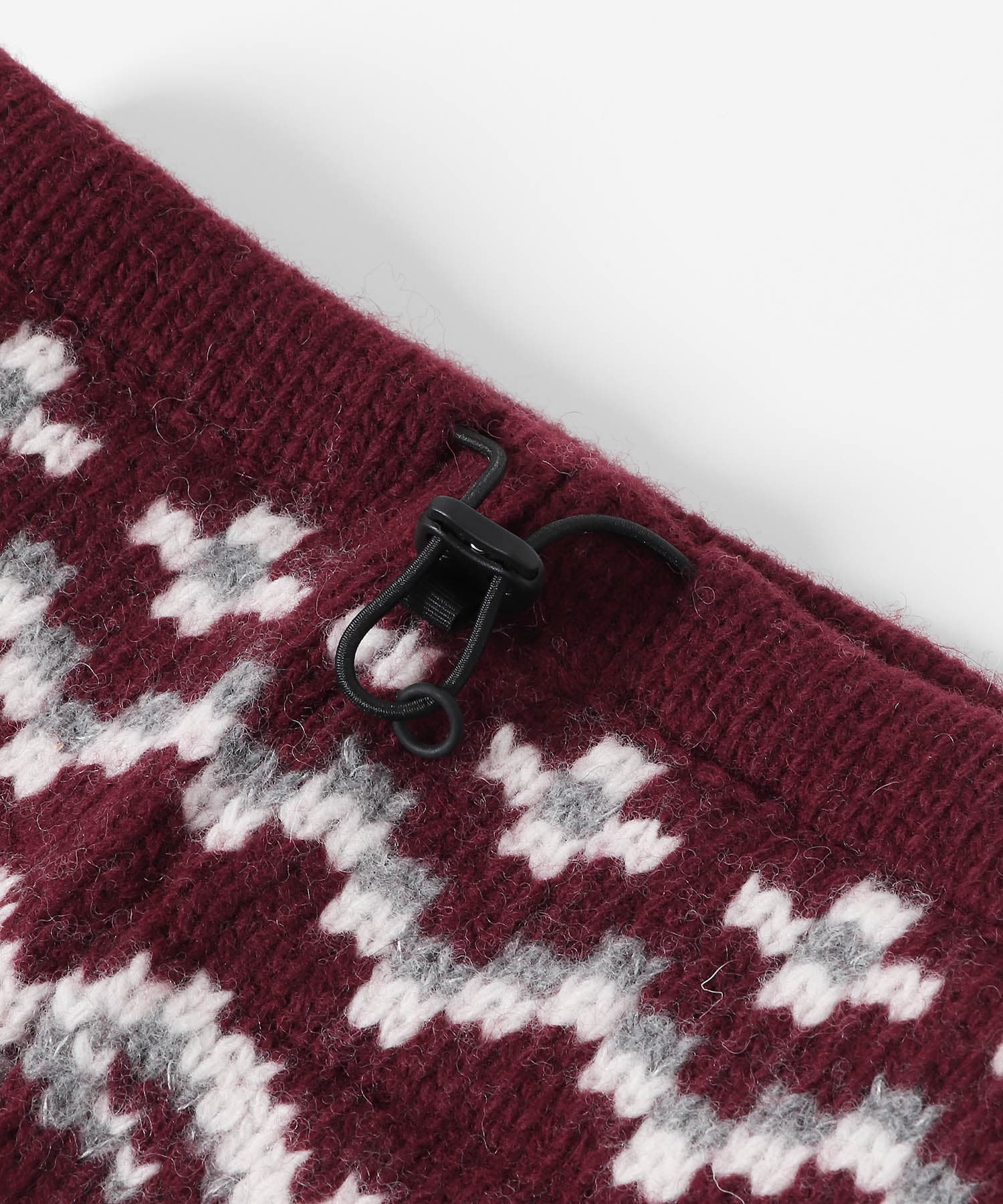 and wander　lopi knit neck warmer bordeaux one
