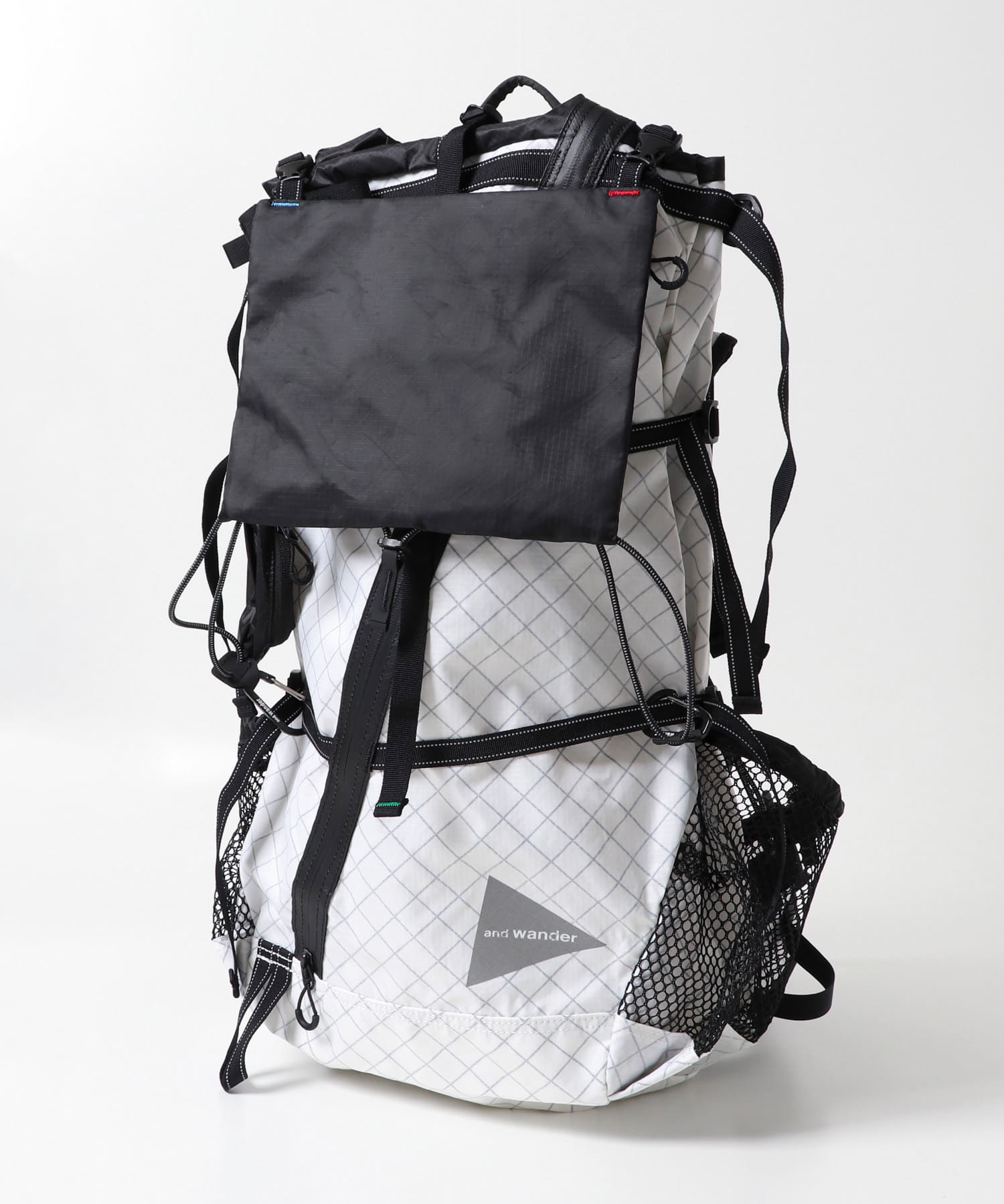 and wander　ECOPAK 40L backpack