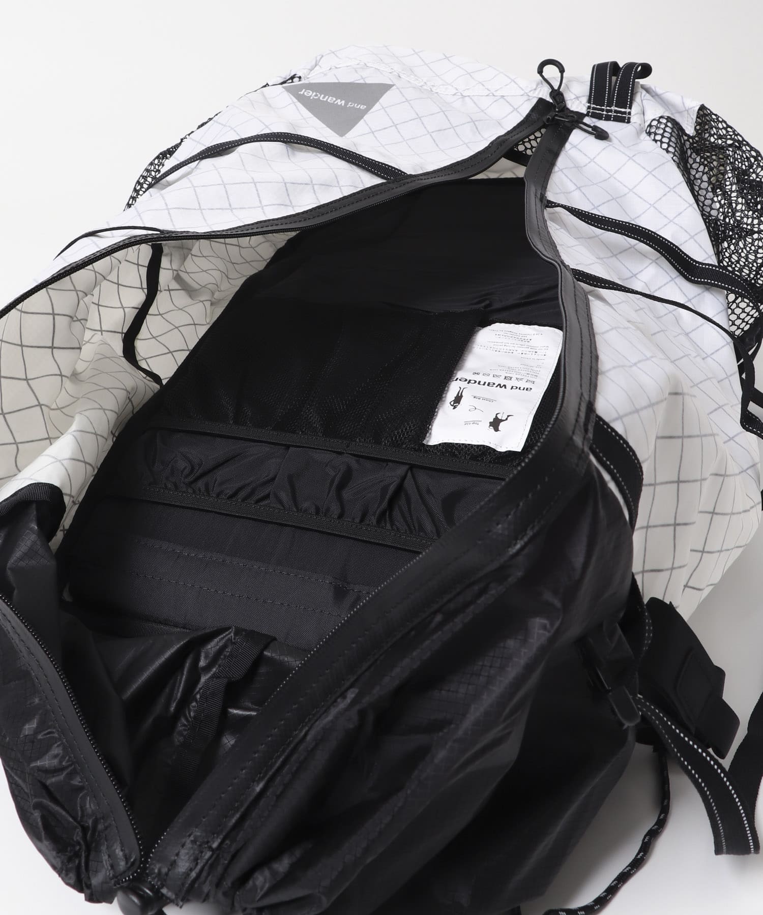 and wander　ECOPAK 40L backpack Off White one