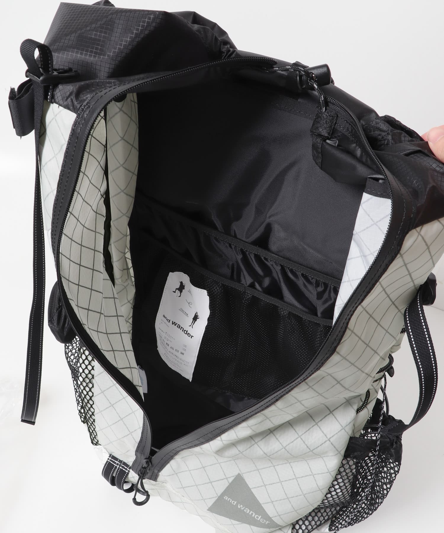 and wander　ECOPAK 30L backpack Off White one
