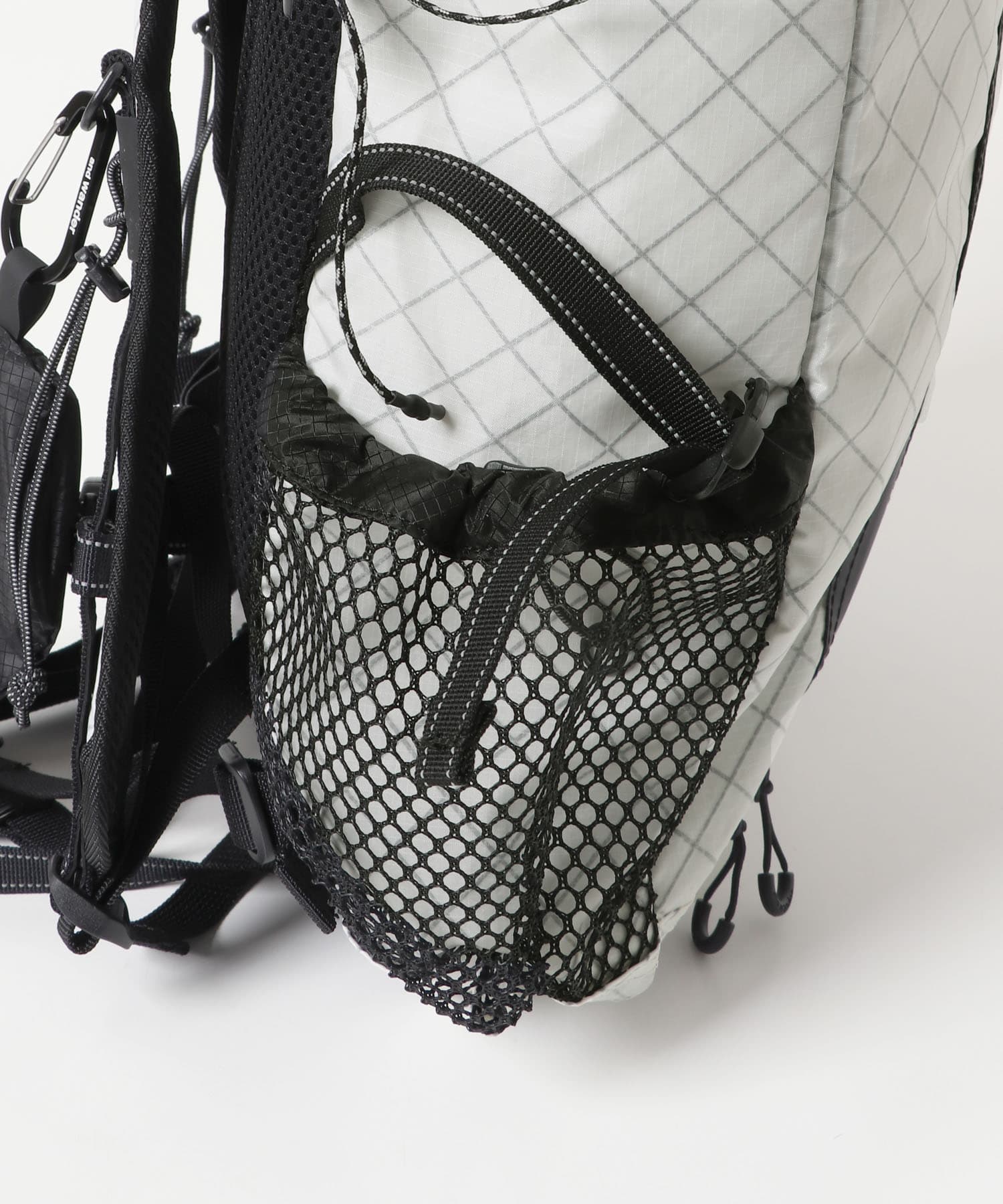 and wander　ECOPAK 18L backpack Off White one